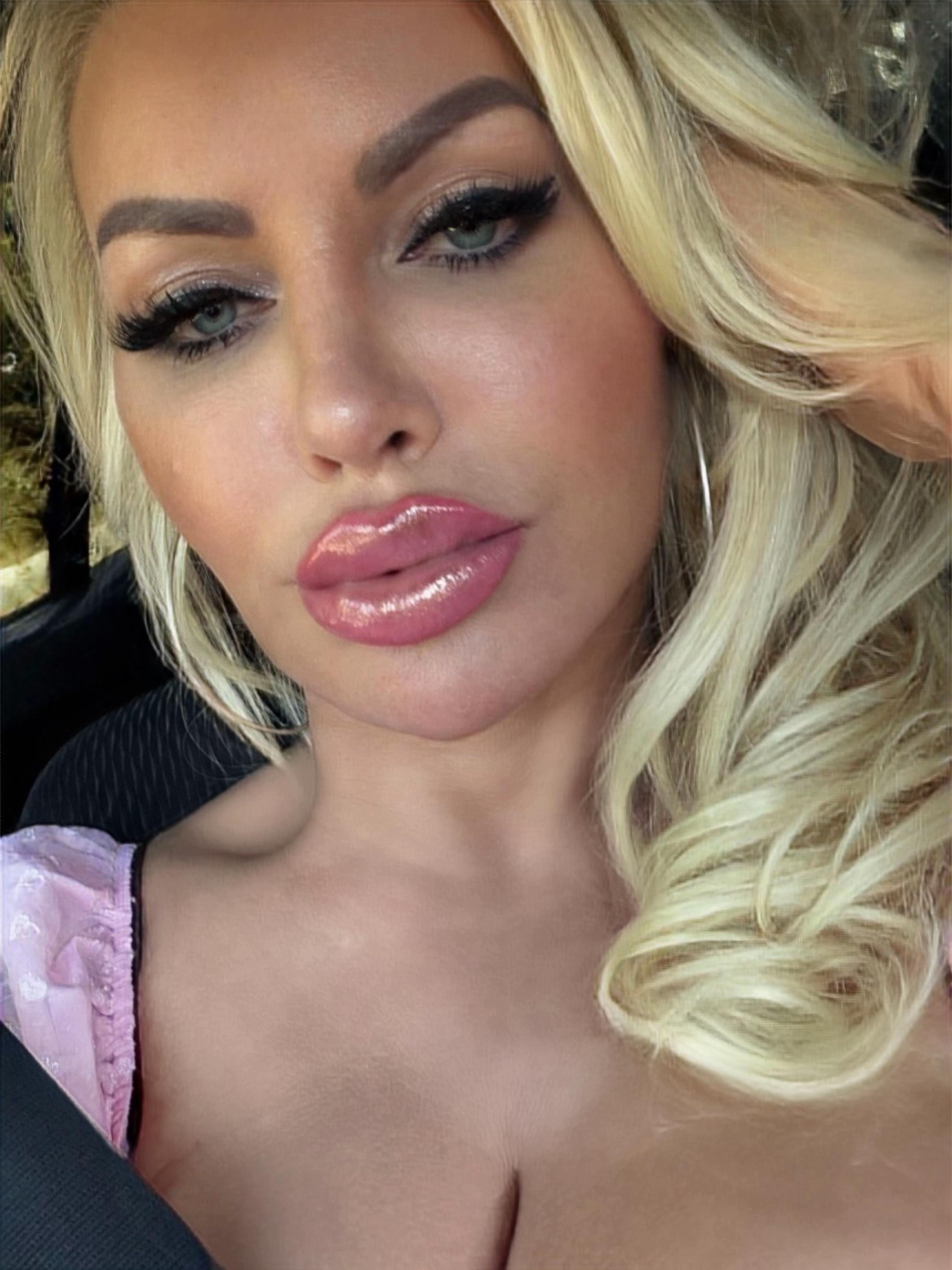 @M&aacute;ndityTimea