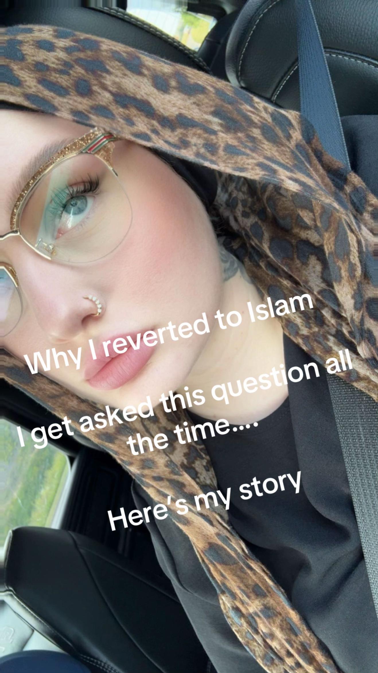 @mynameeisella