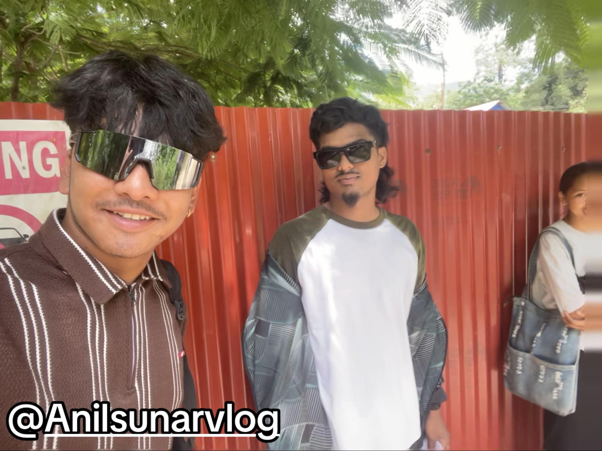 @Ritik vlogs