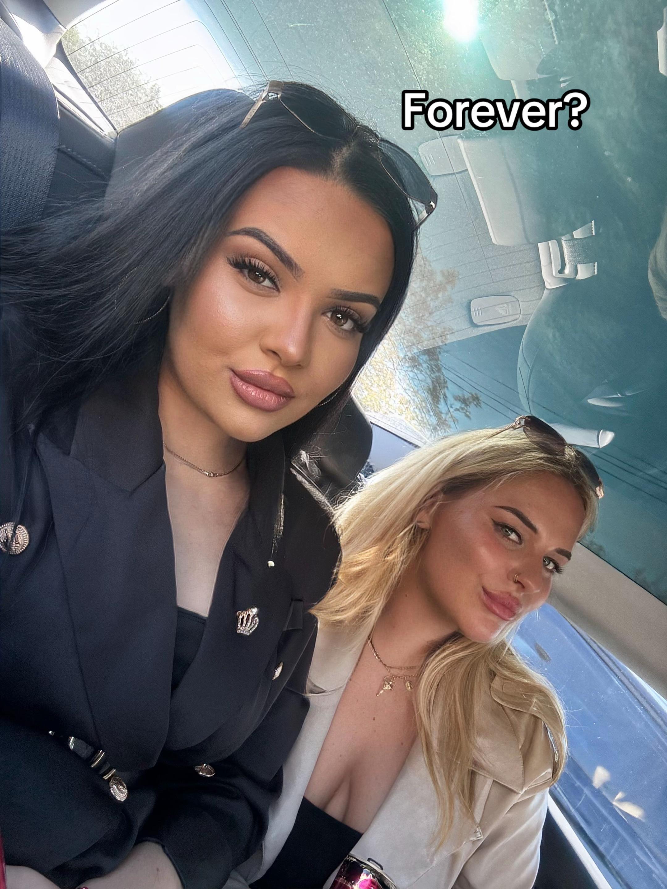 @Nikoletka💋