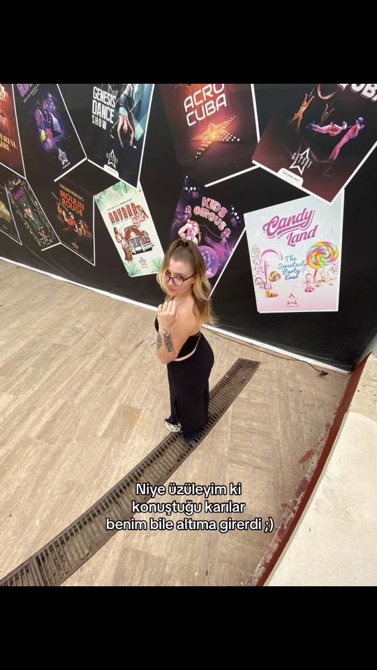 @S.