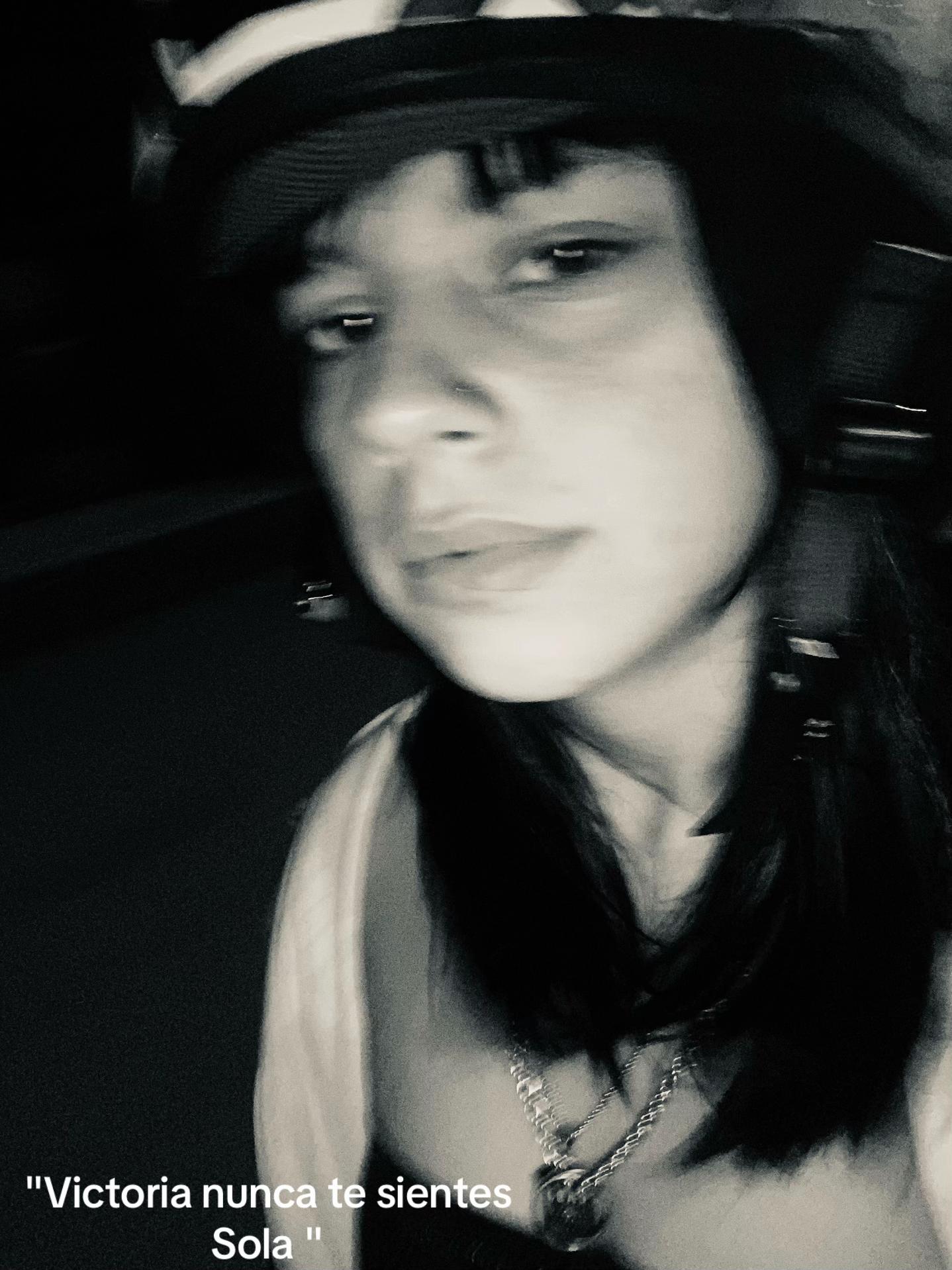 @Vicky🫦