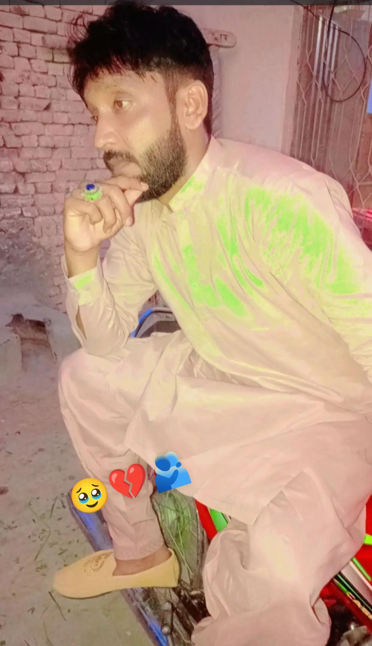 @Bashrat Bhatti 752