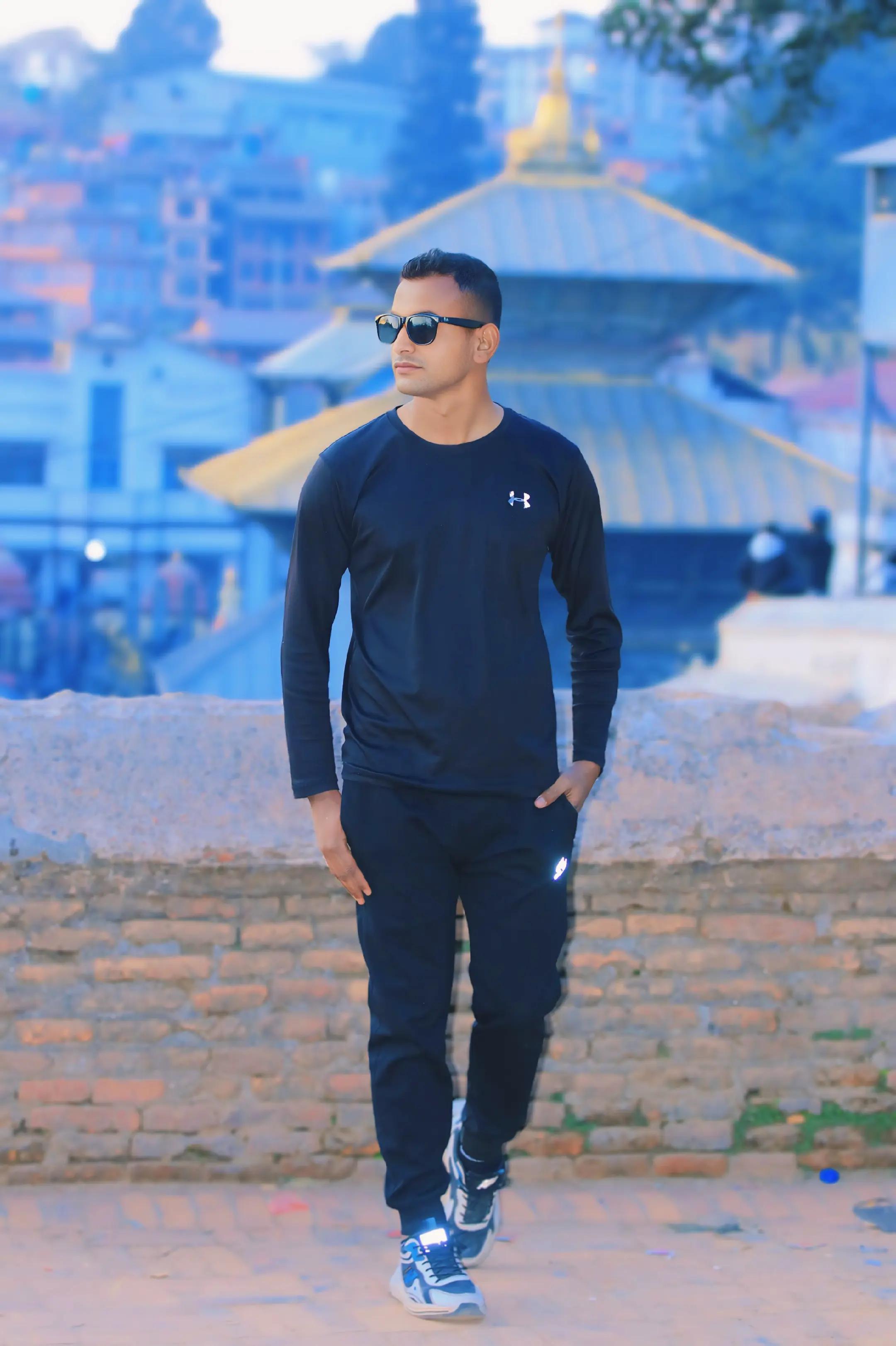 @लाहुरे❤️