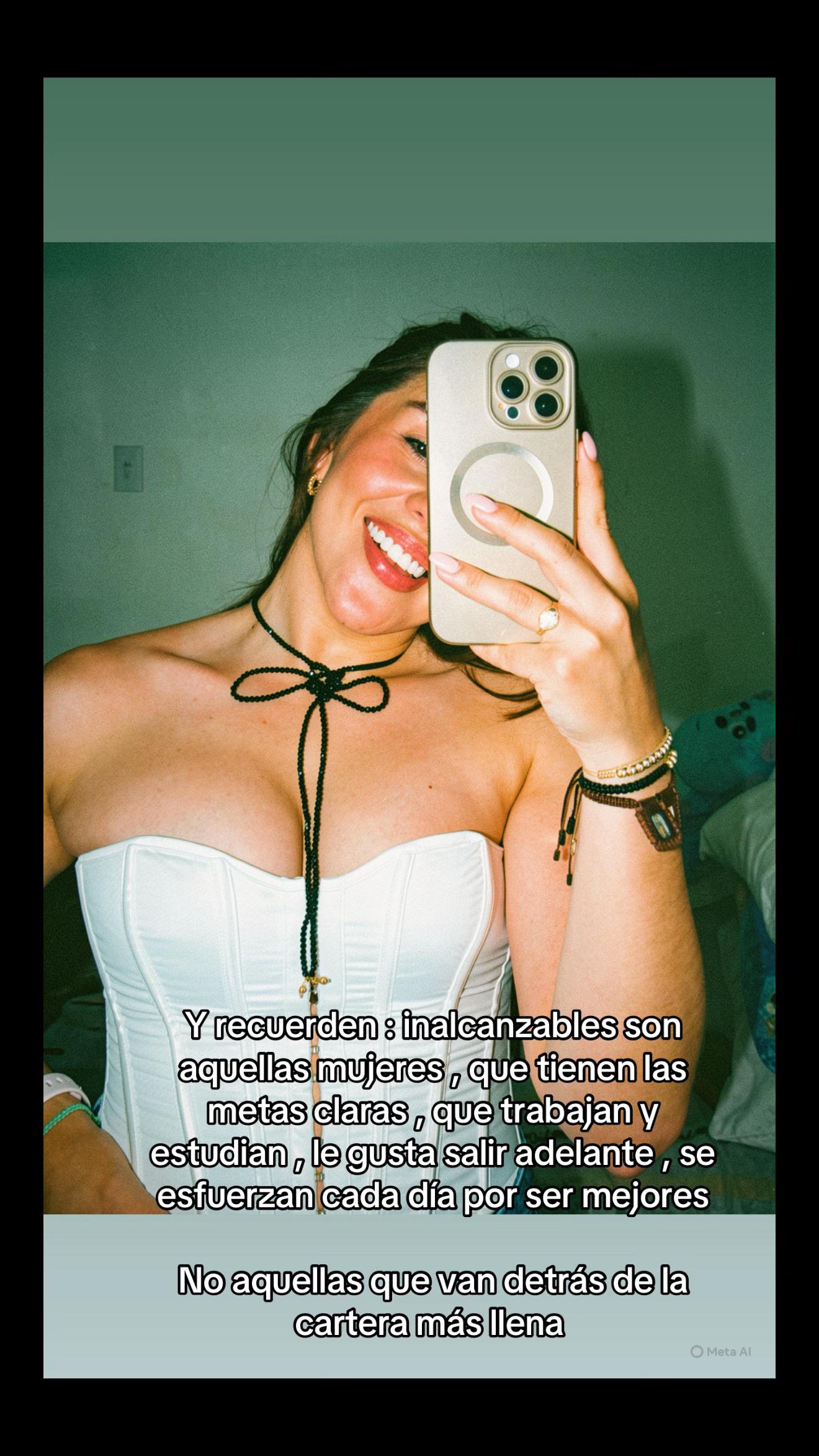 @Monica Paola AV 🧚🏻♀️👷🏻♀️
