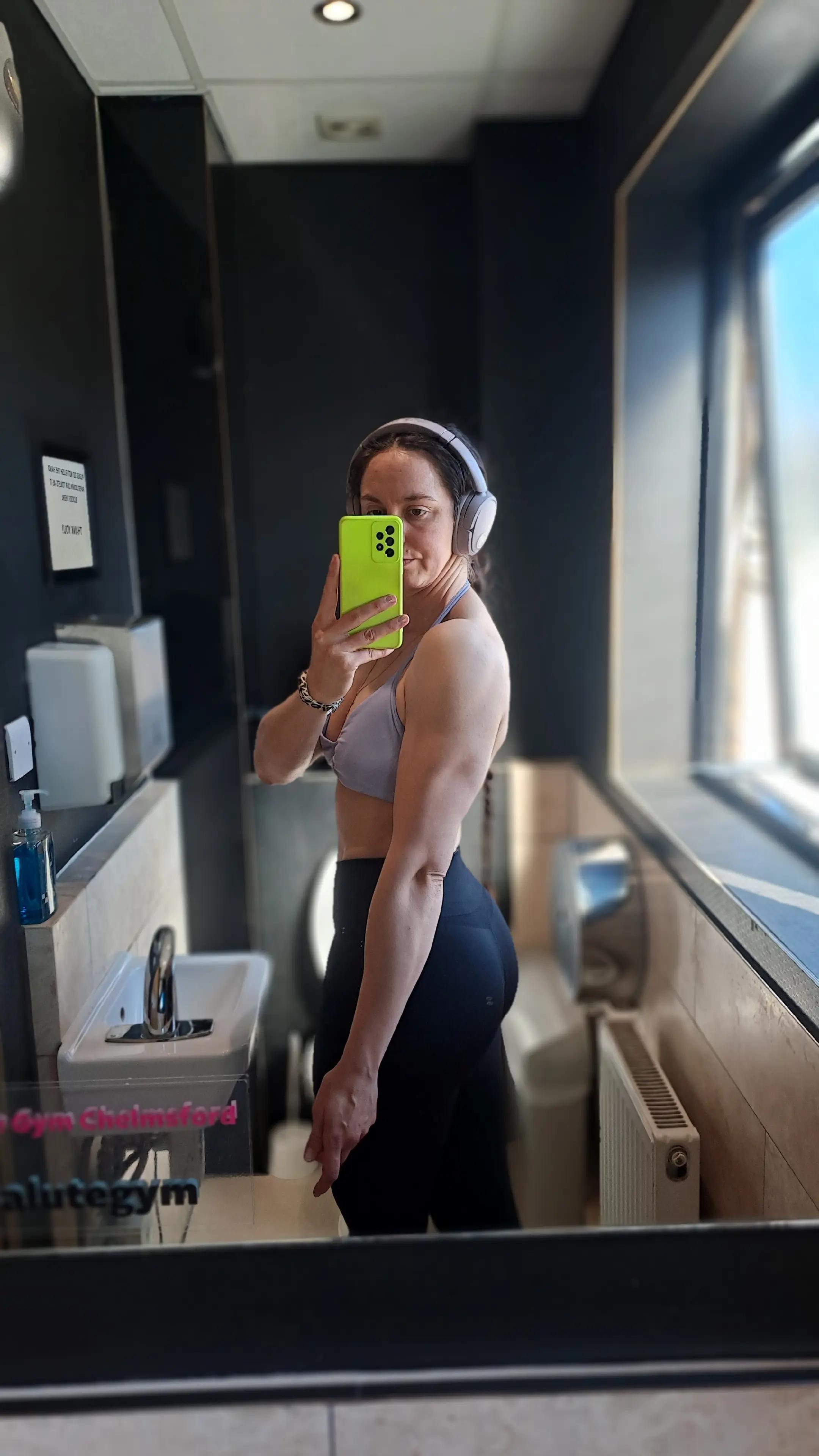 @Laura 💪