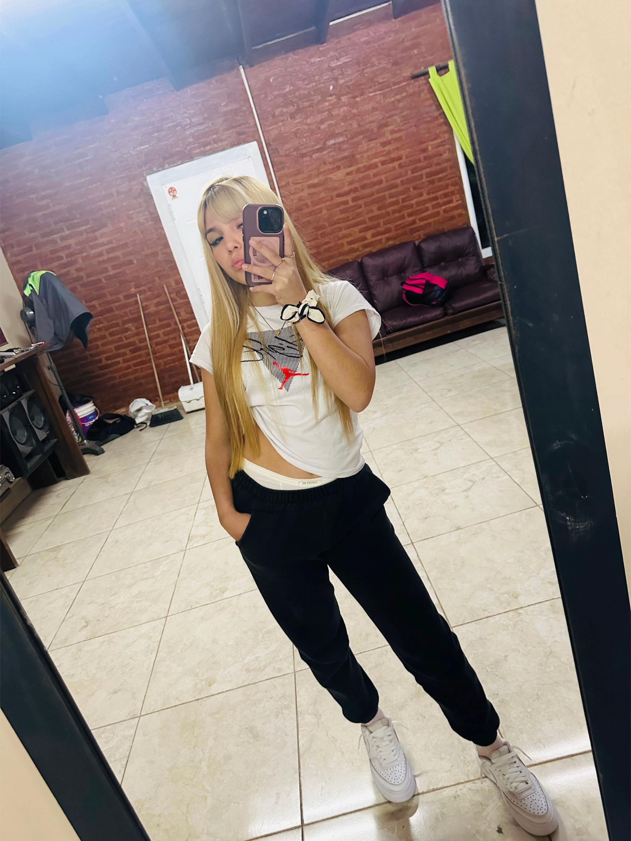 @xiomiii_79🤍