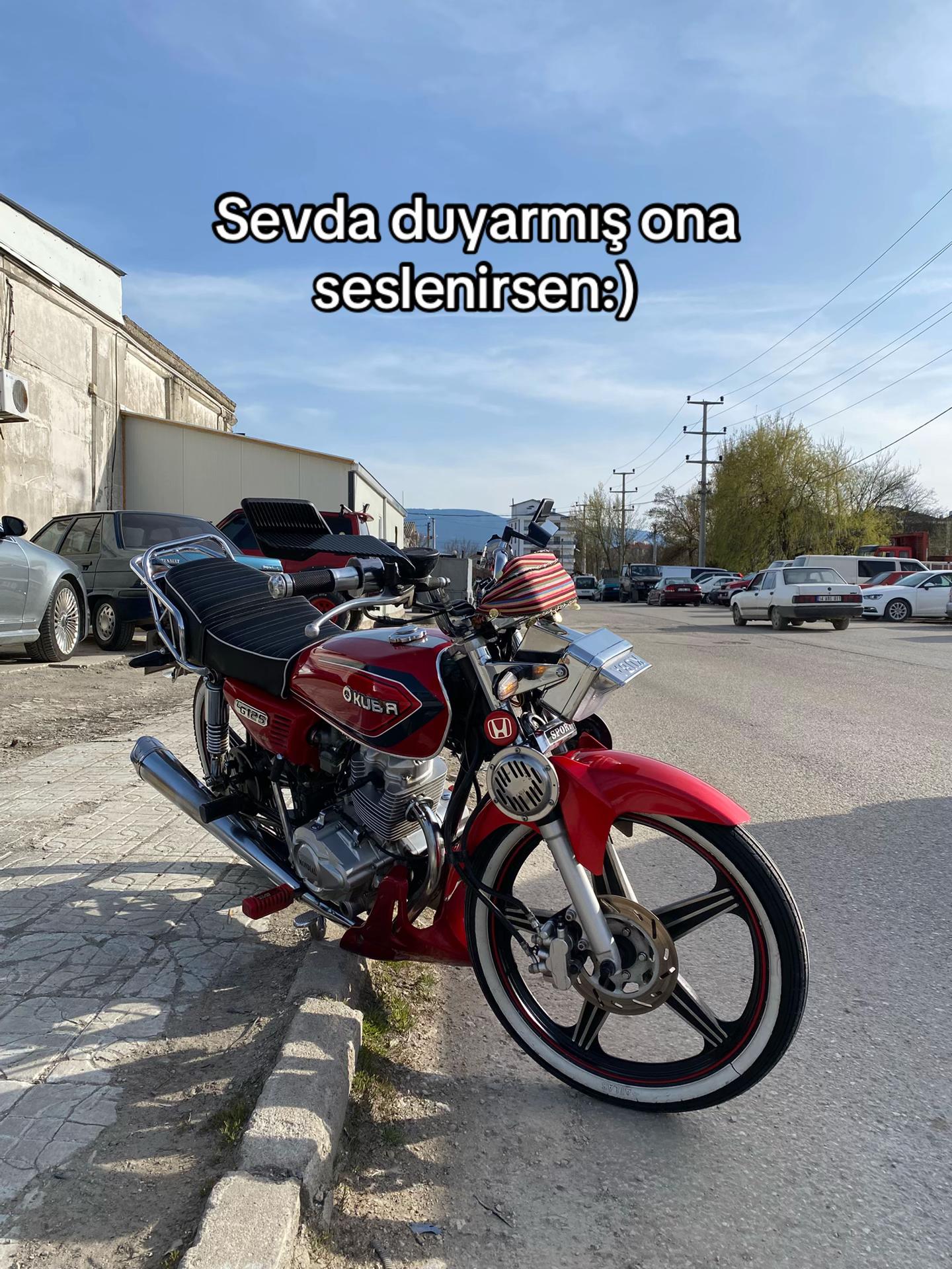 @ᴇʜʟɪ
