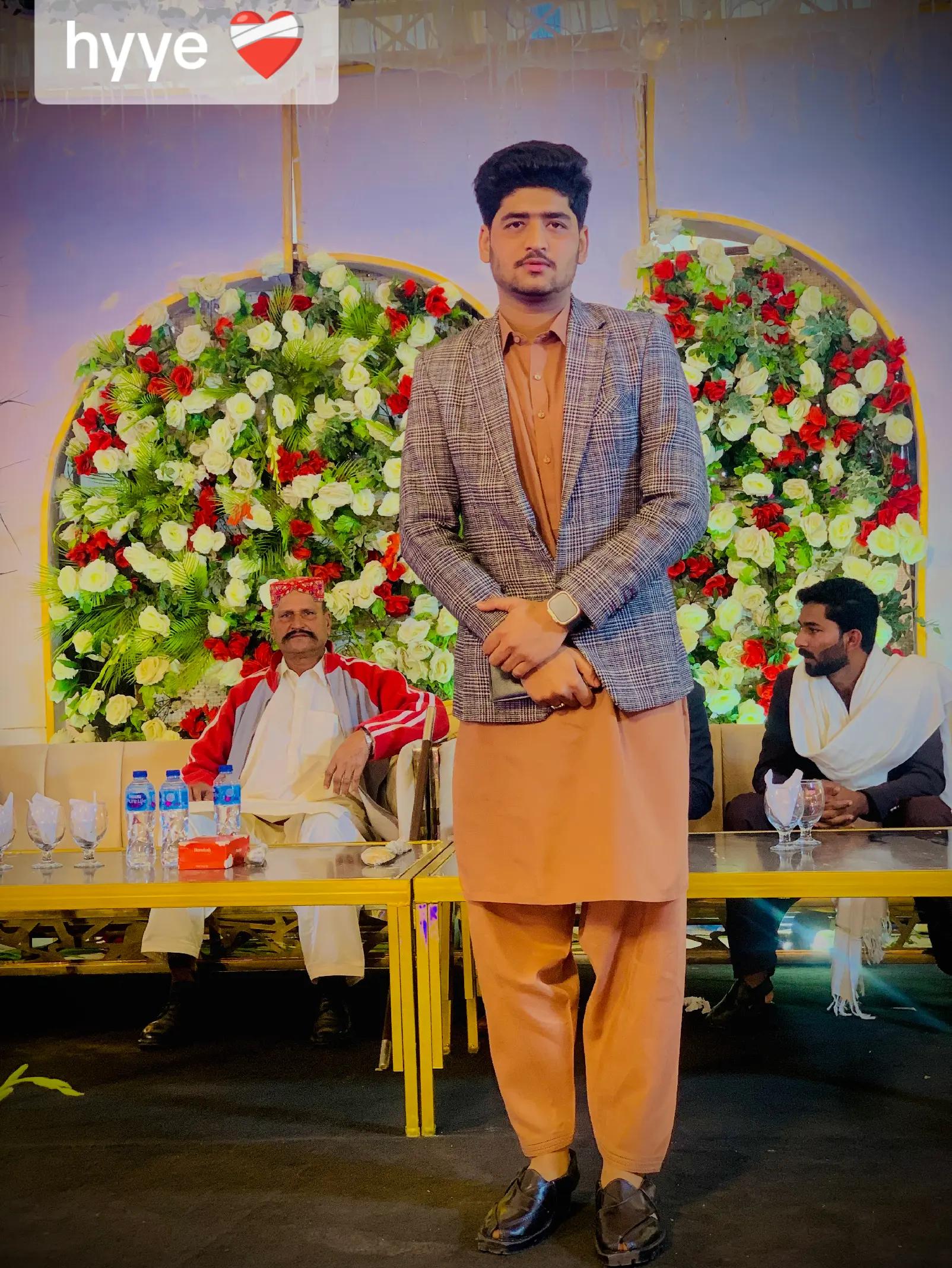 @👑 Chaudhary 𝐔𝐦𝐚𝐫👑