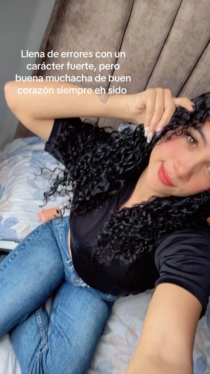 @🕷️Crespaa🩷