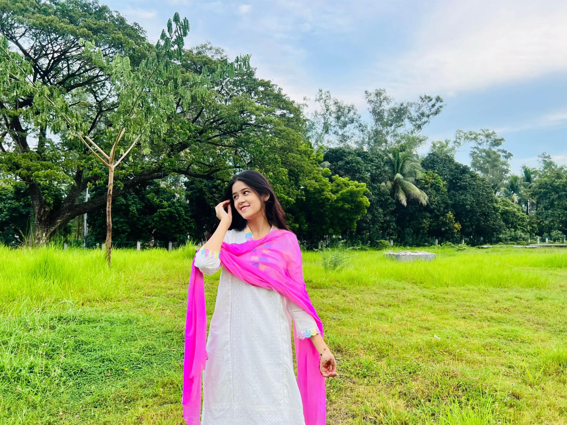 @Pretty 🦢✨
