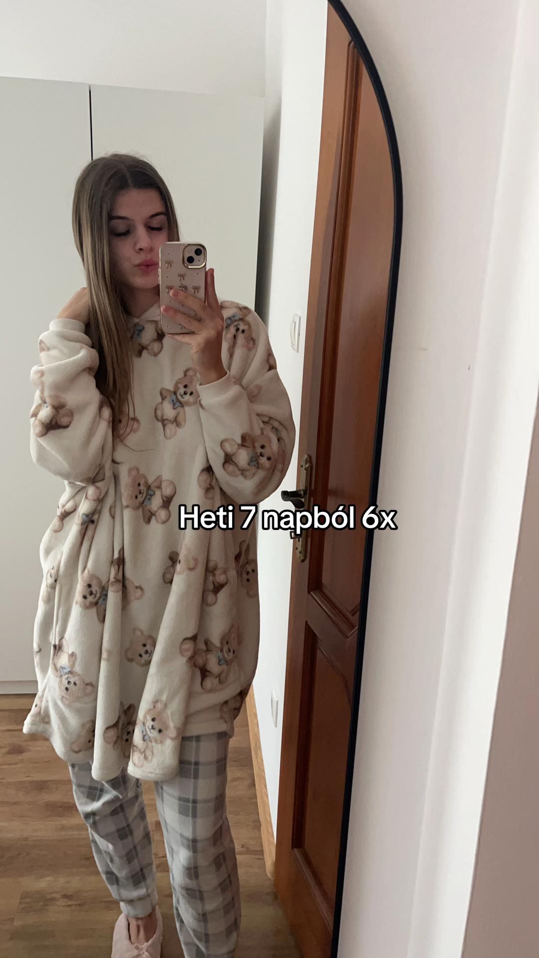 @Szabo Laura