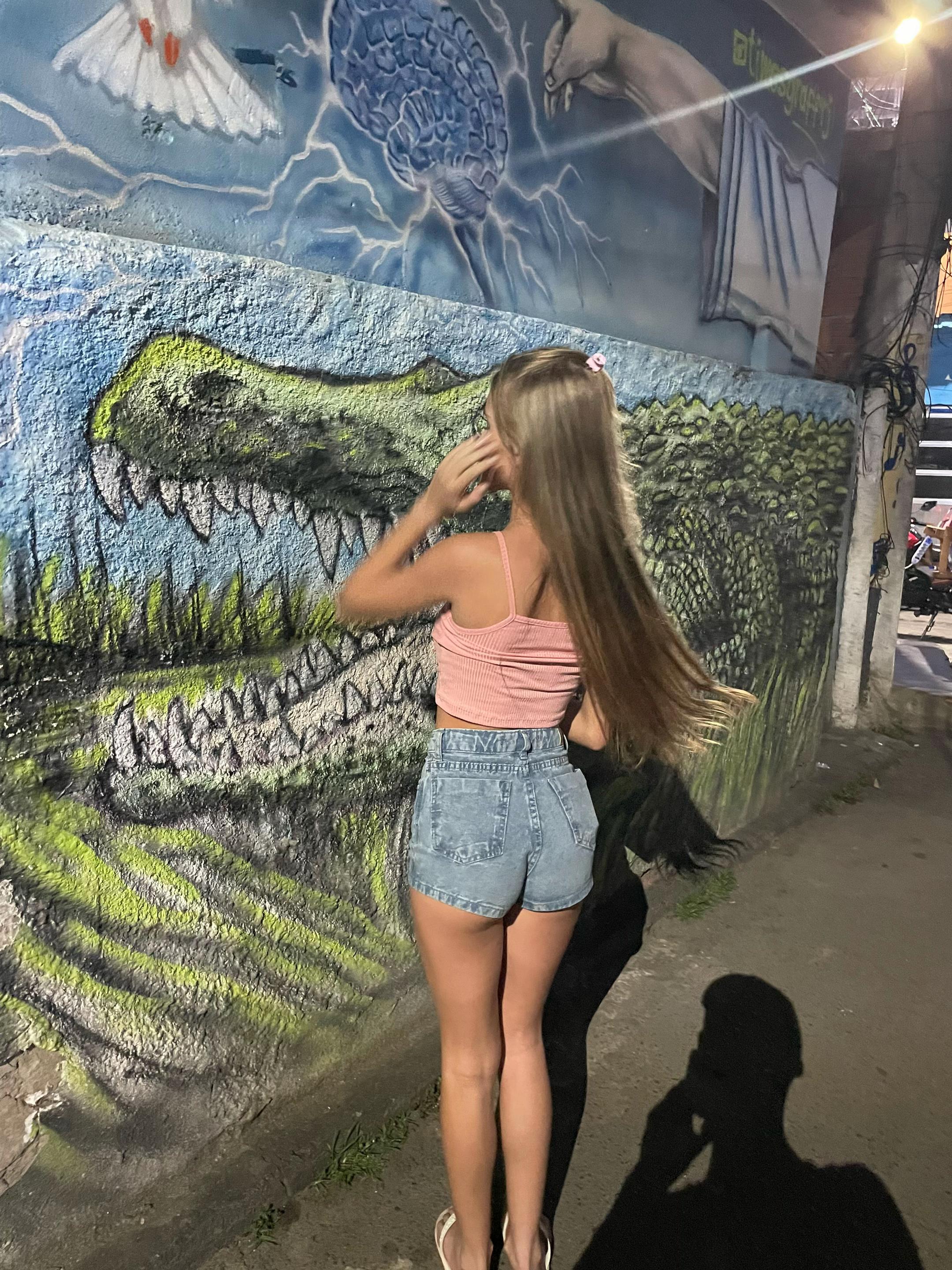 @Ariela