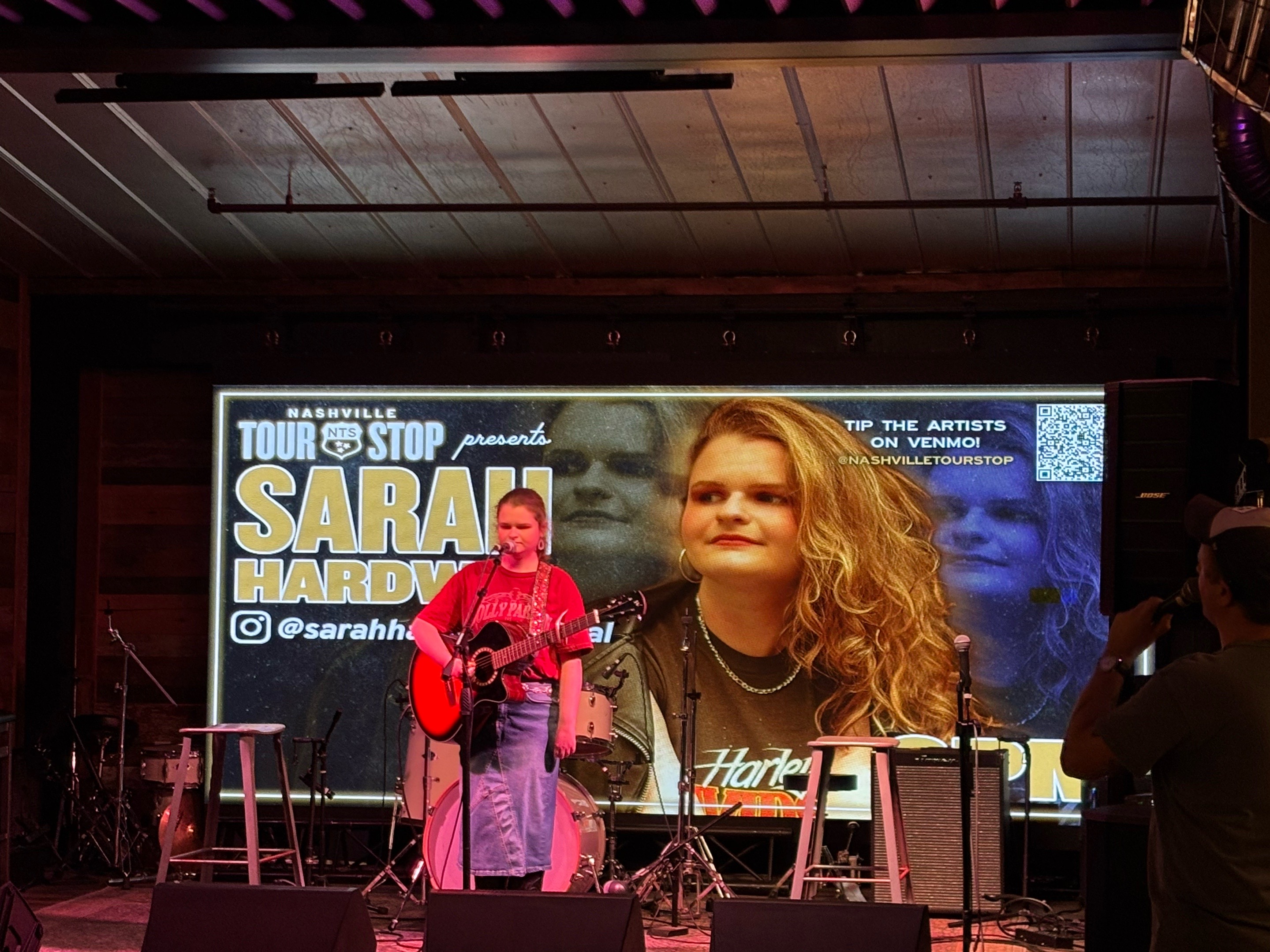 @sarahhardwigofficial