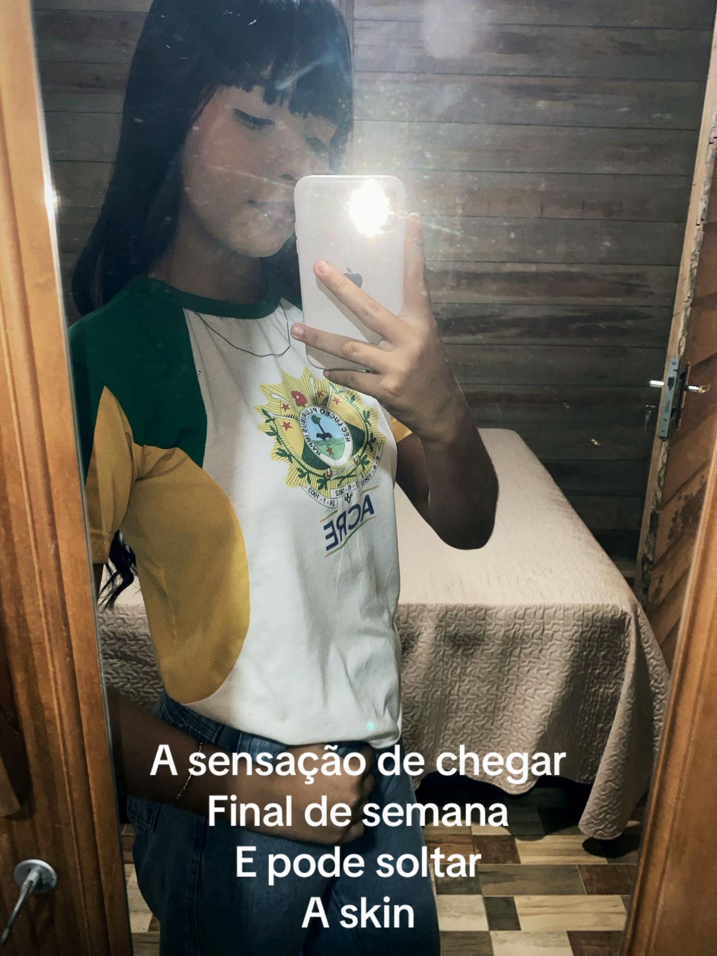 @Ana 🌀