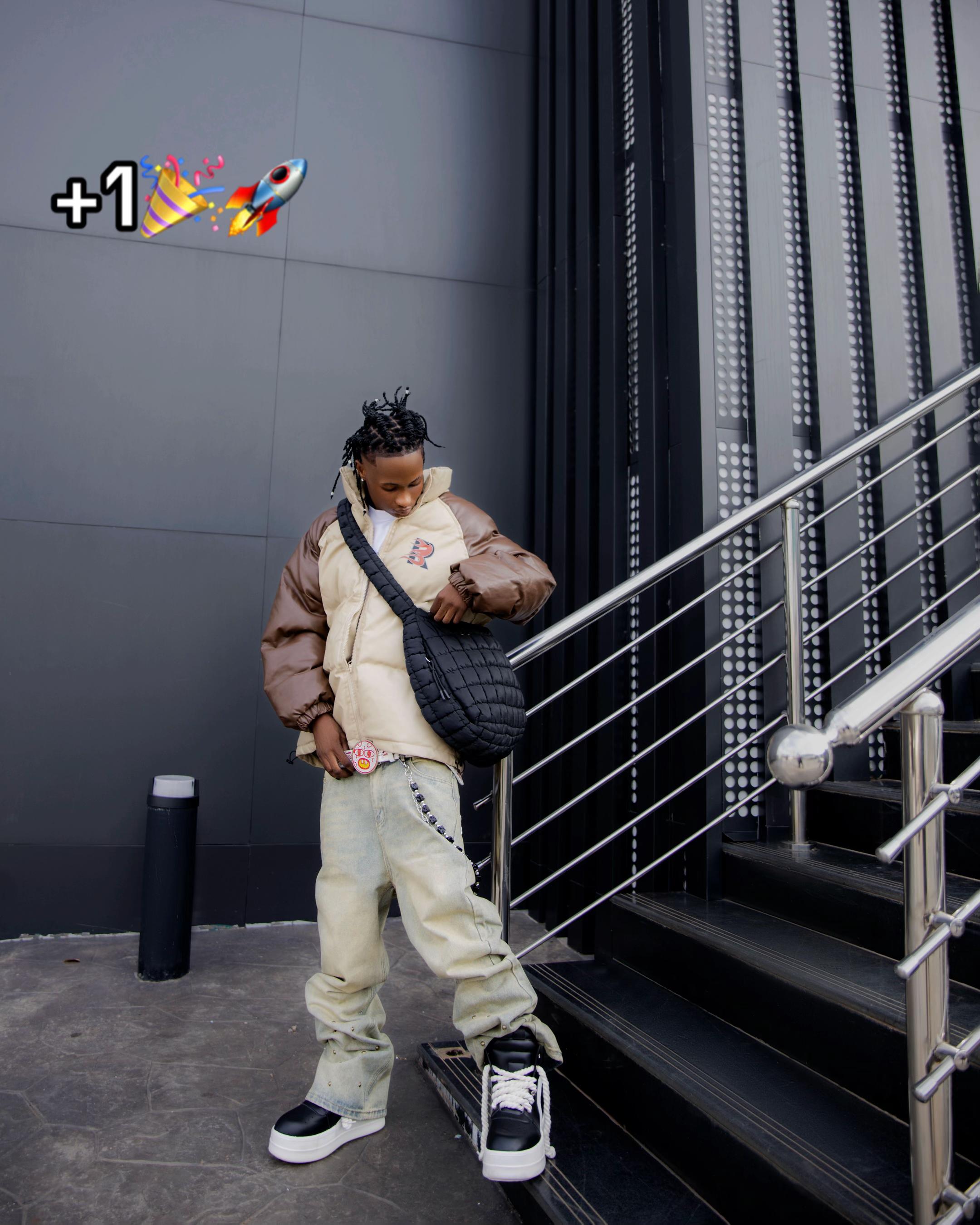 @𝔹𝐢𝐠 ℂ𝐞𝐥𝐞𝗯🚀🦅🔫