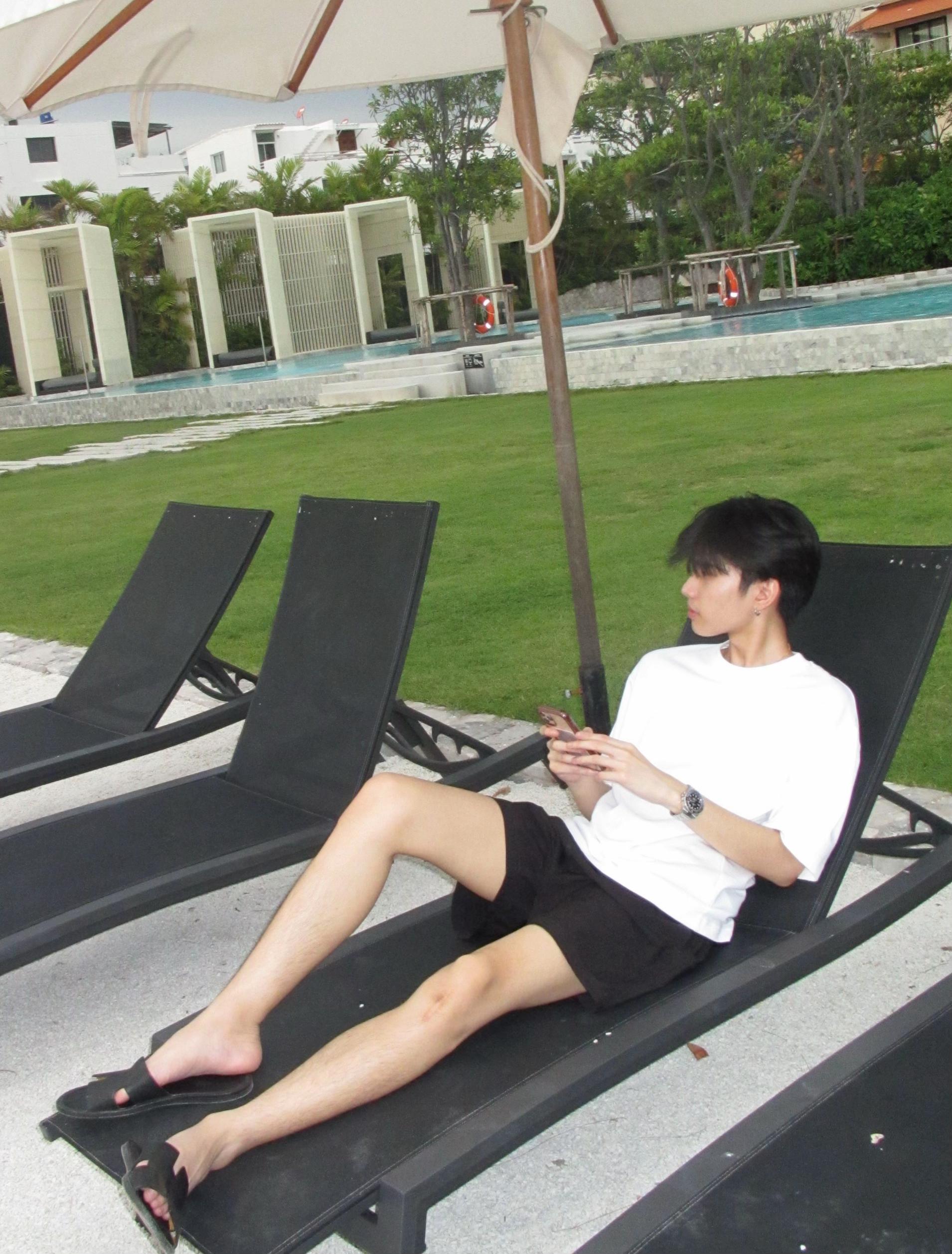 @มันนี่ชอบอยู่บ้าน