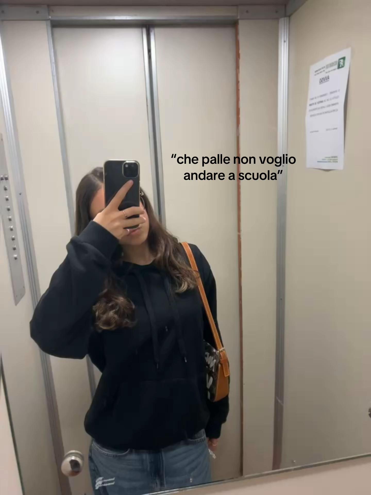 @vivii_spamm