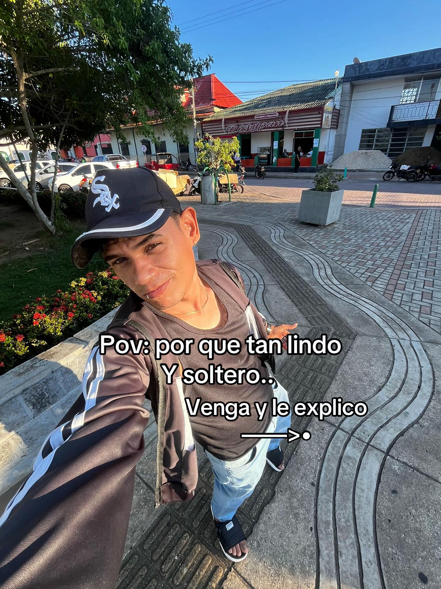 @𝓛𝓾𝓲𝓼𝑷𝓮𝓻𝓮𝔃&middot;♪🏳️&zwj;🌈🍒🌻