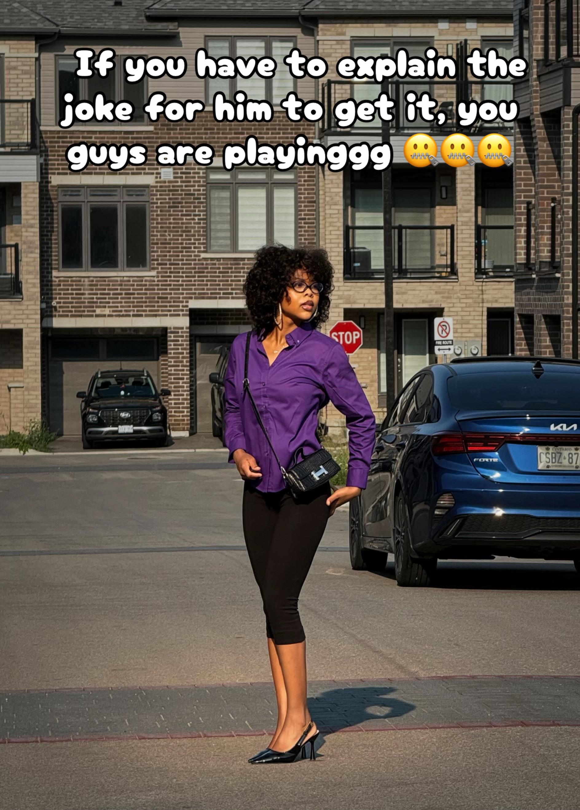 @callmeHolla