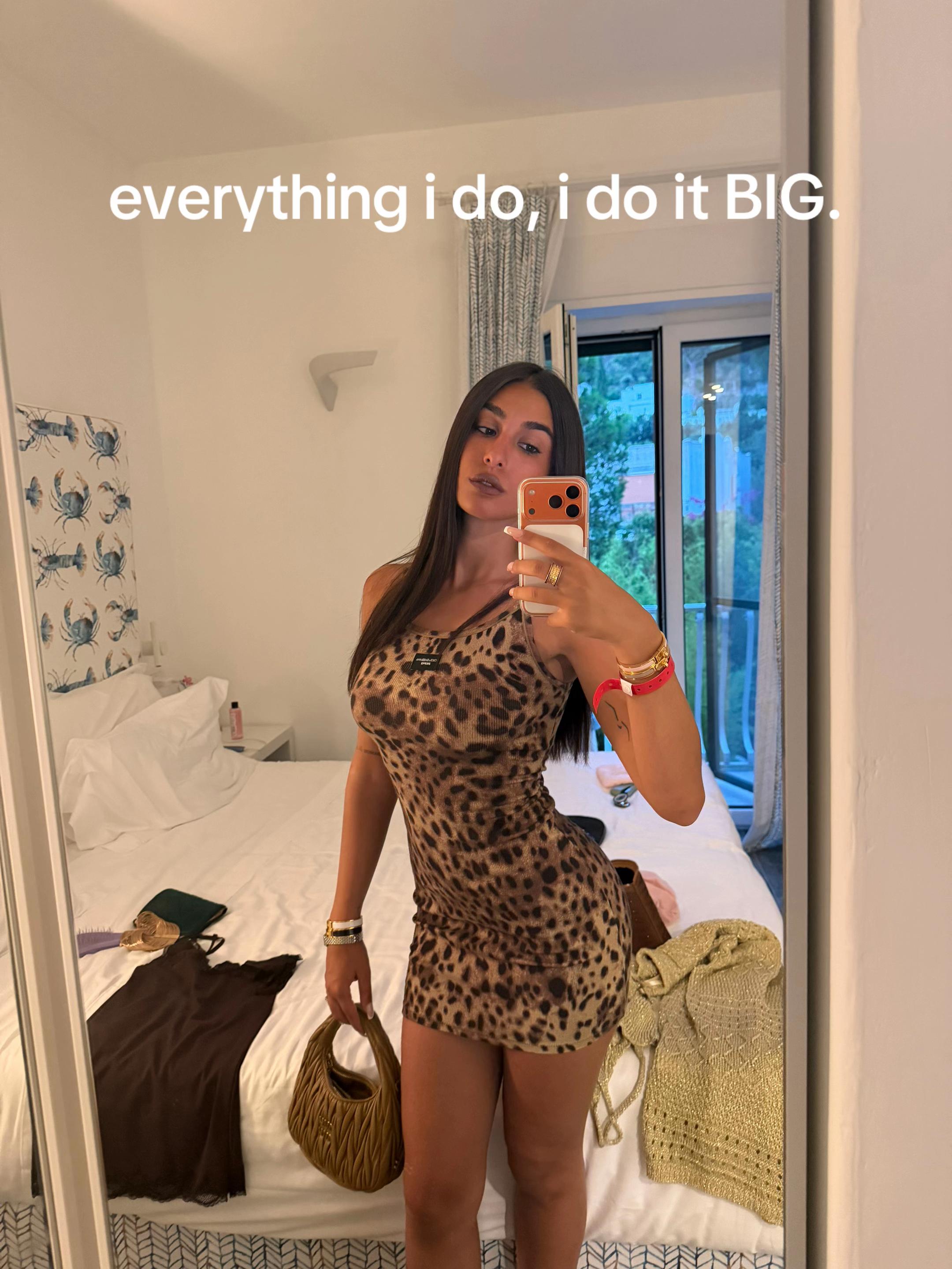 @lucrezia sorrentini