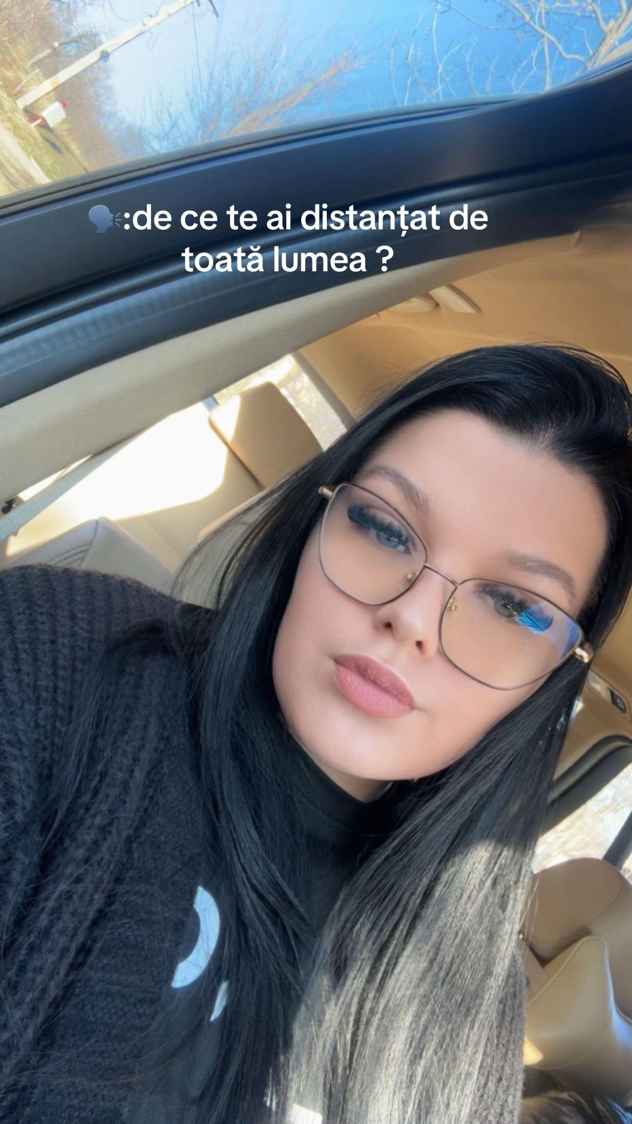 @_mirelaaaaa3