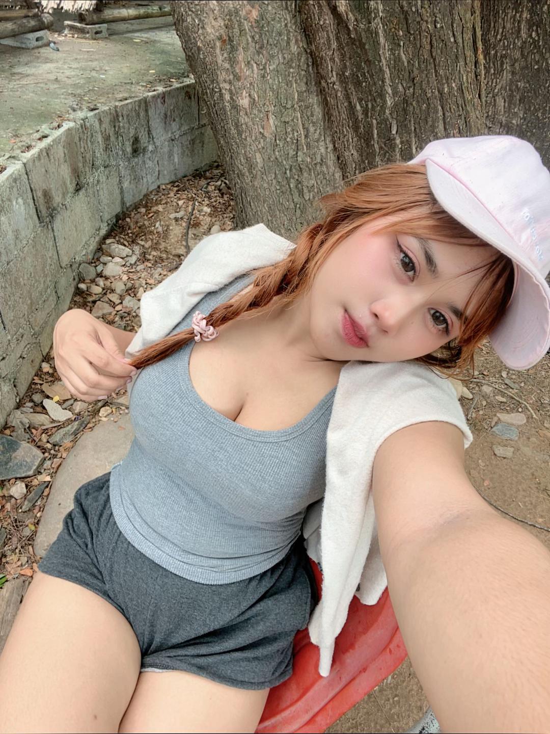 @ฝนน💖🩴