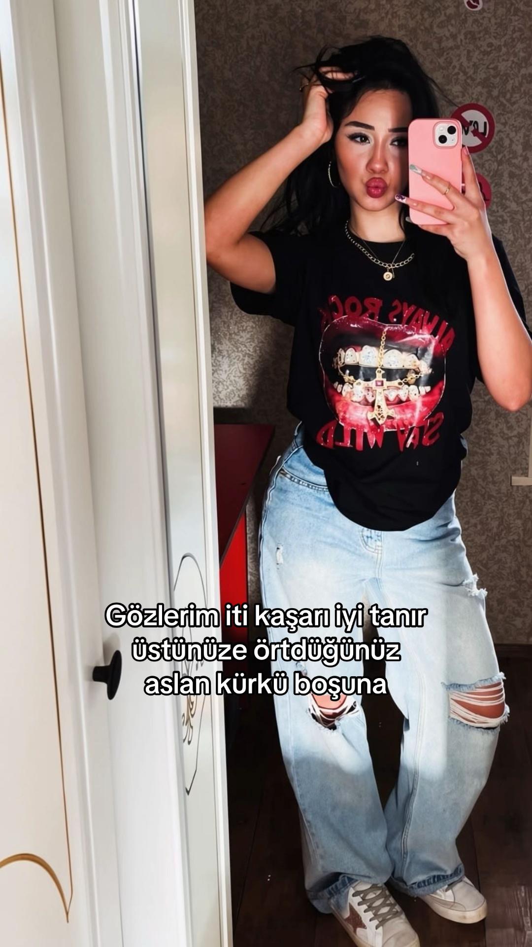 @🚩