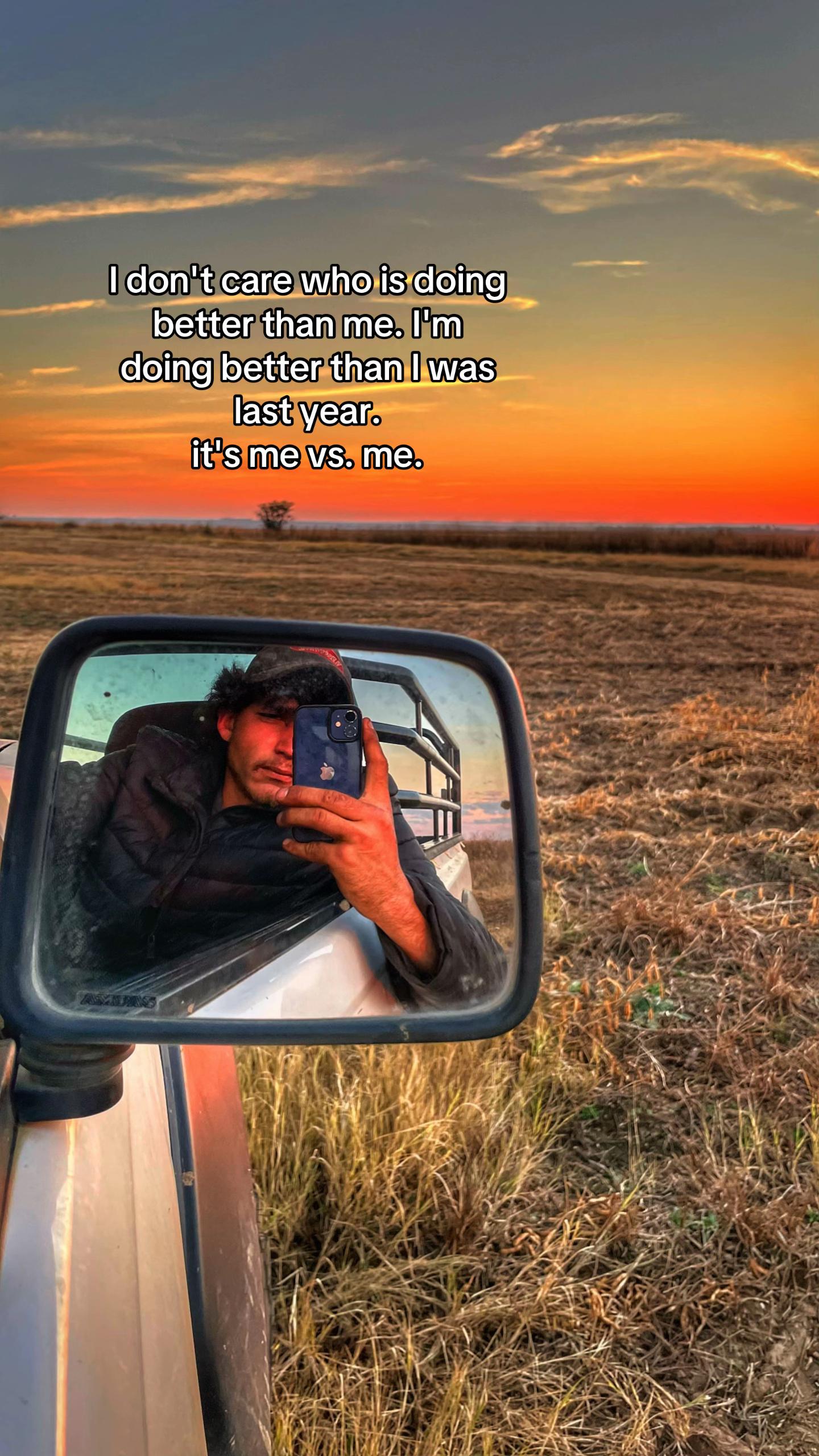 @🌚