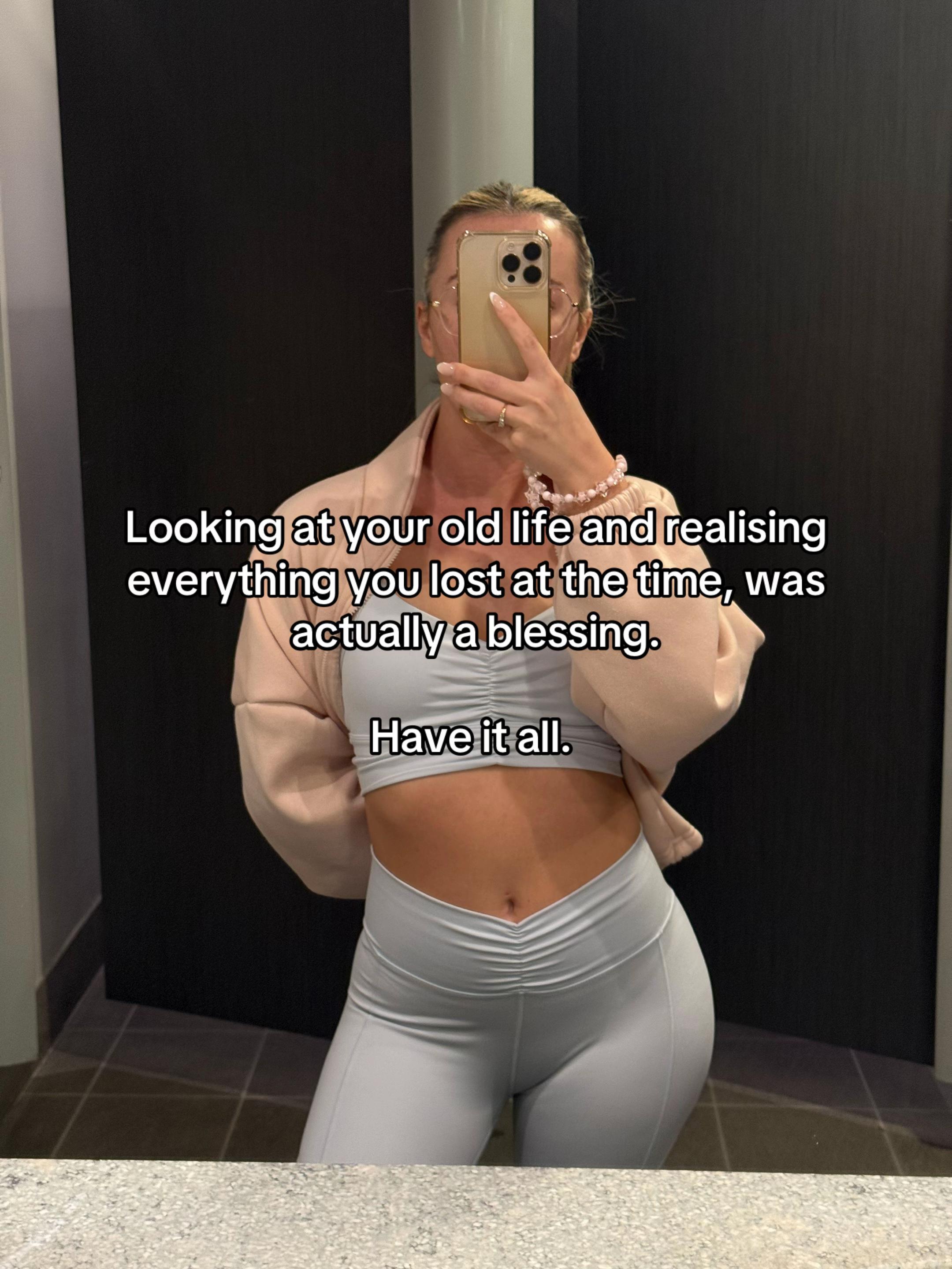 @melissaelle_kindofviral