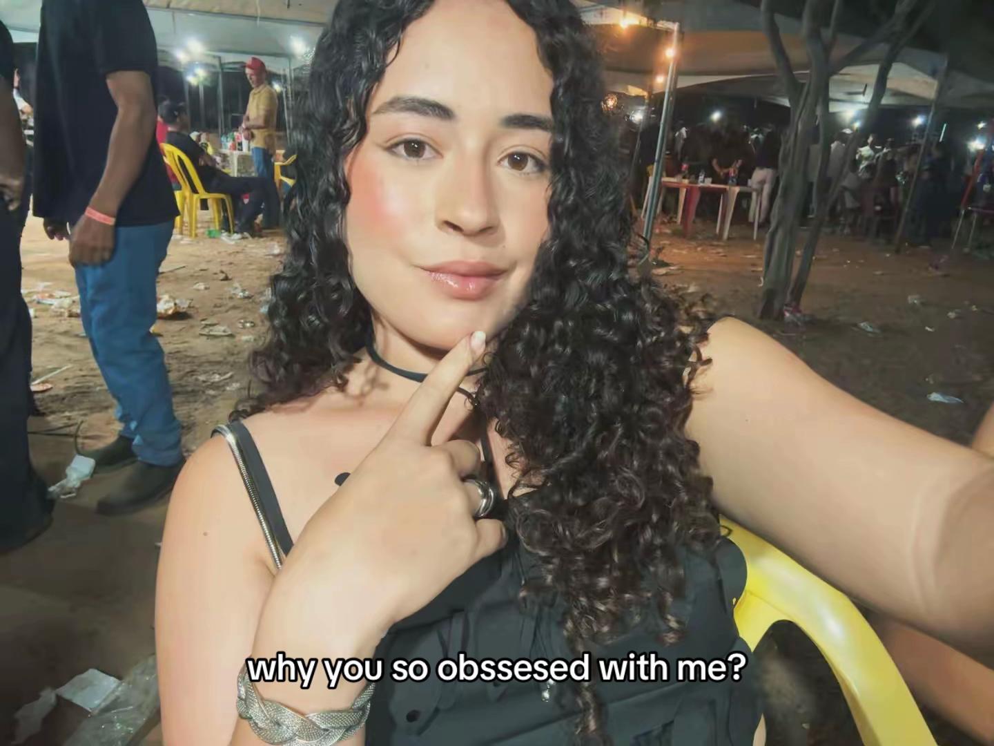 @palomarezendee