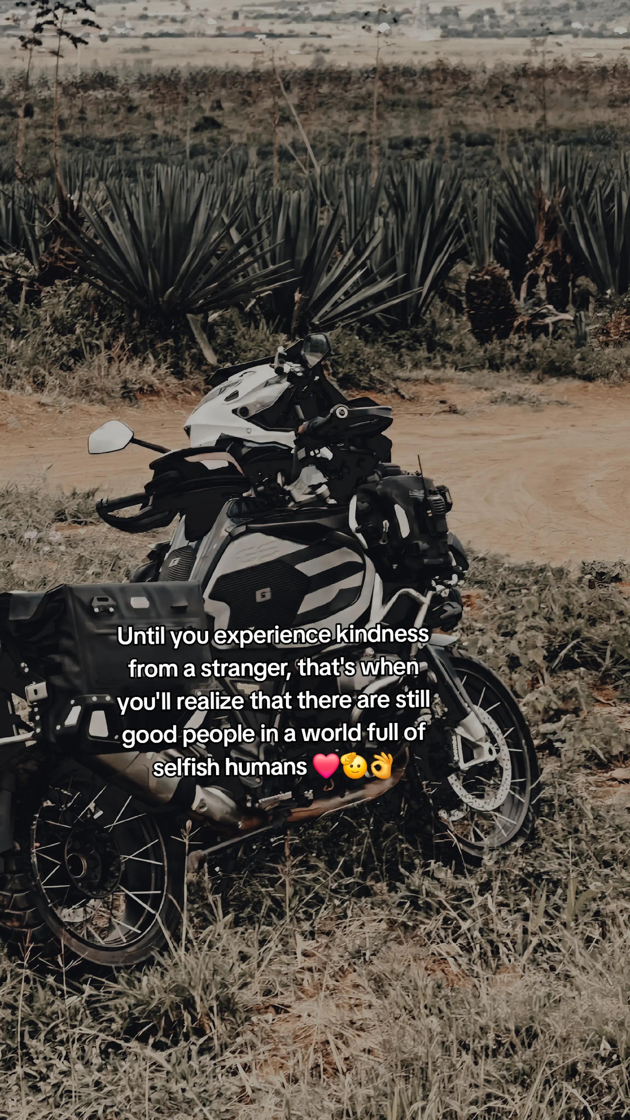 @Edgar🇹🇿