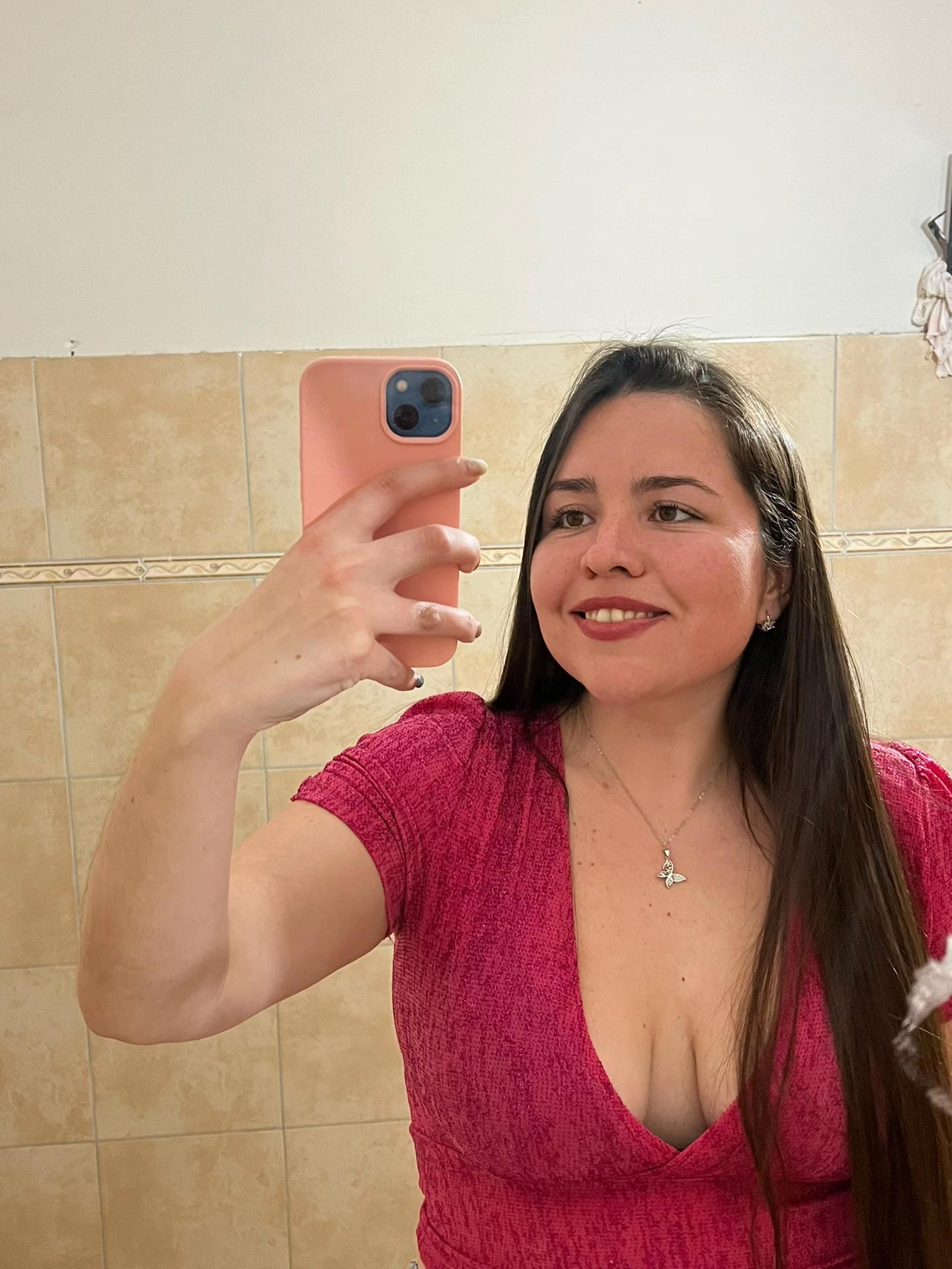 @🌸 Carlaa Fernandez 🌸