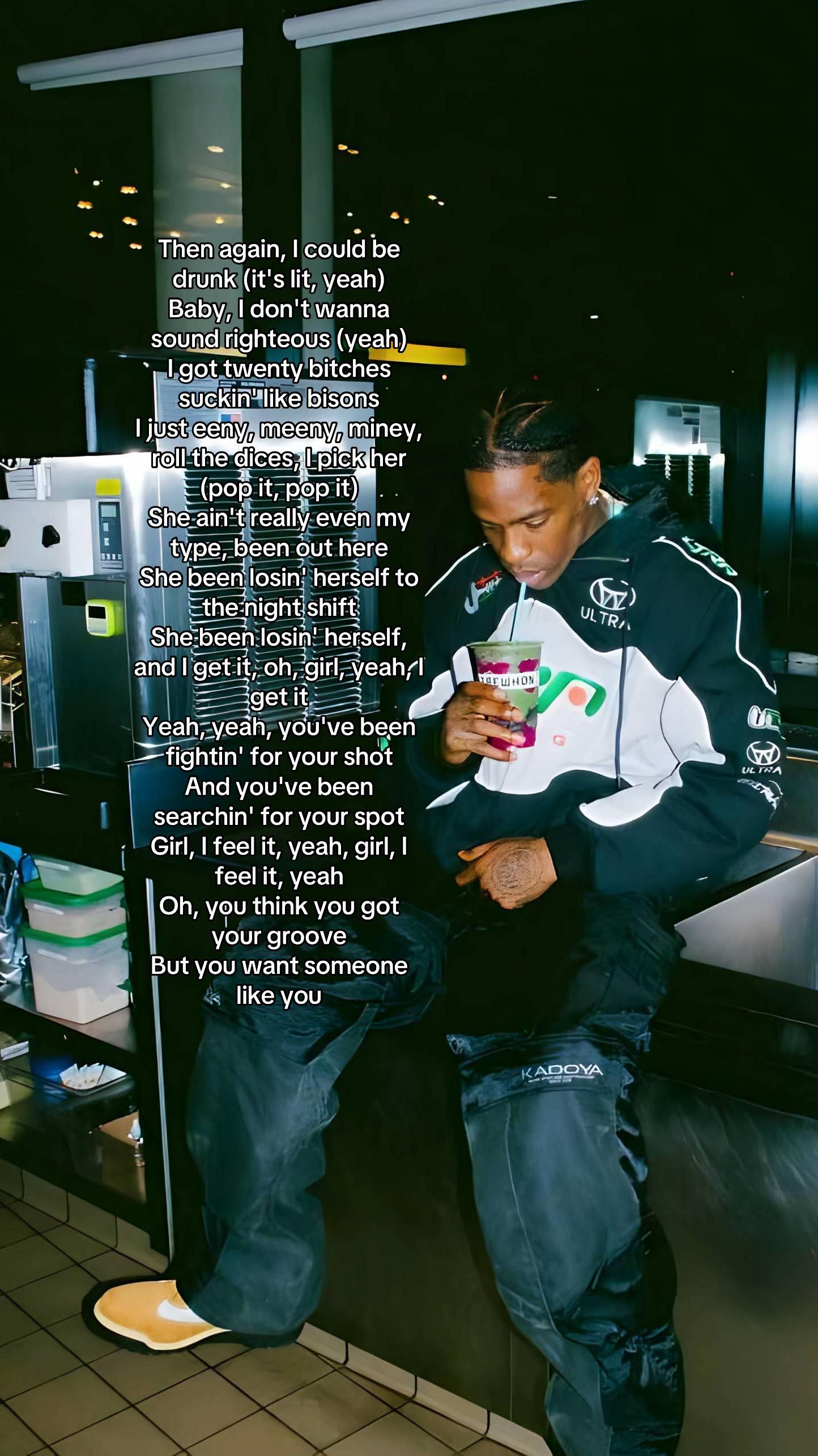 @🎧