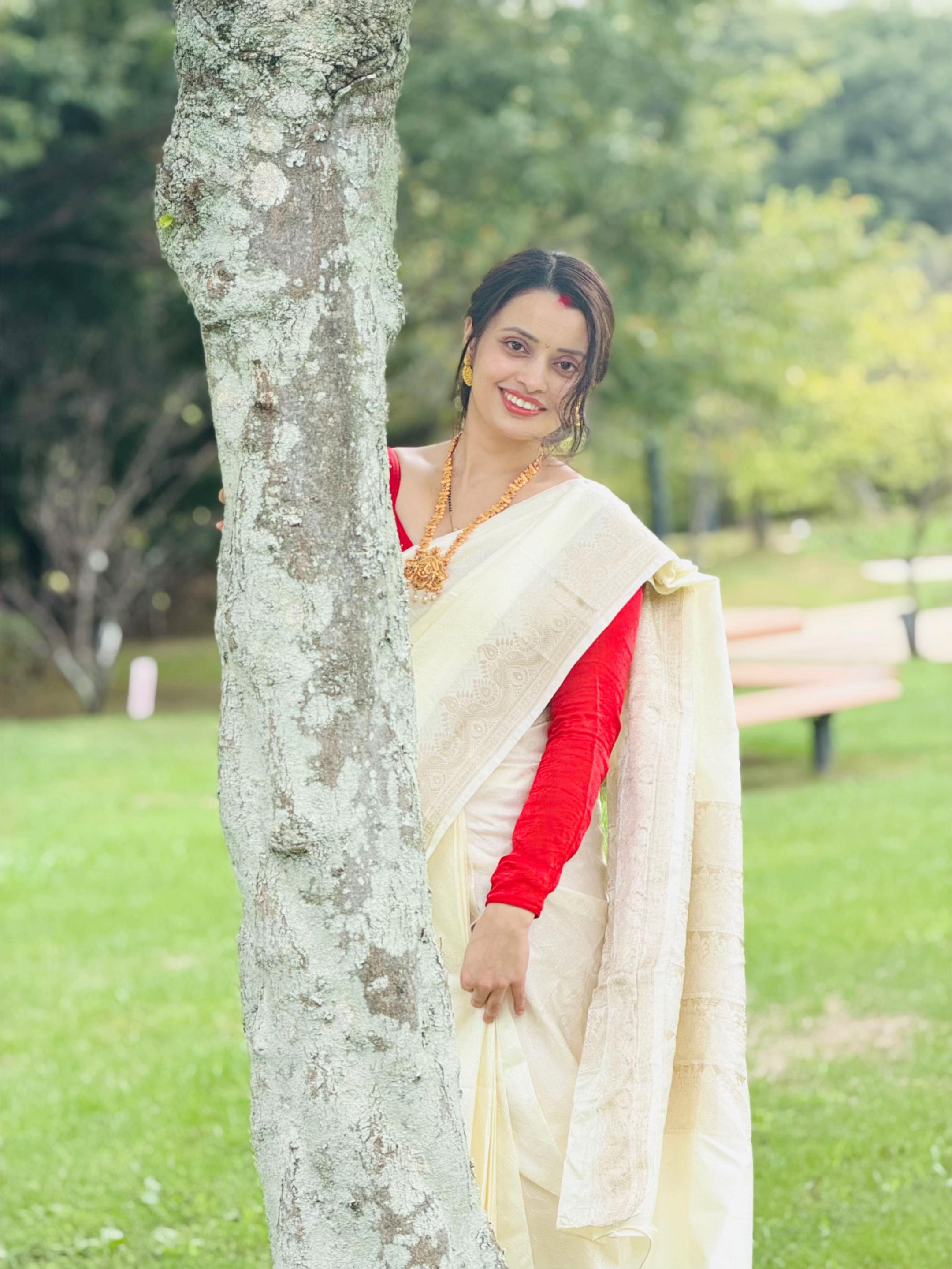 @Manishathapa🦚🦚🌹🌷