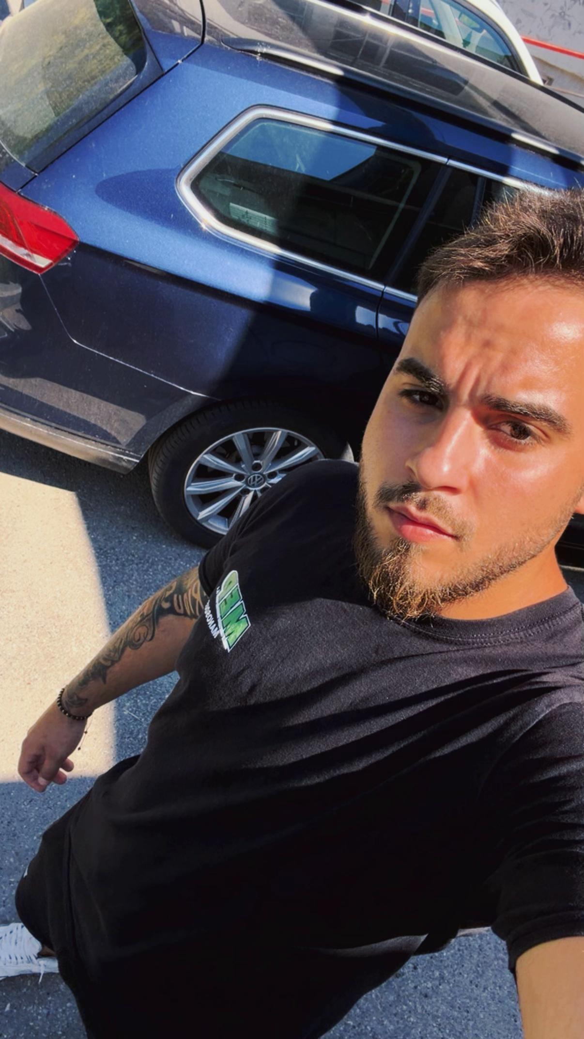 @CaloTă🐺