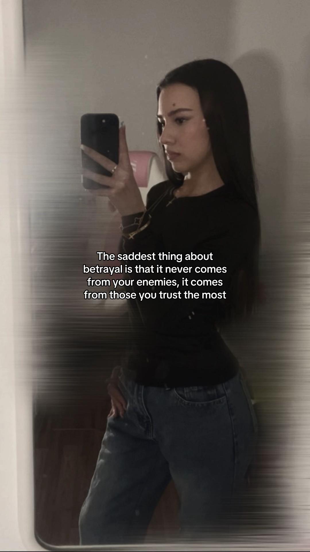 @𝐀 𝐋 𝐈 𝐍 𝐀 ꨄ