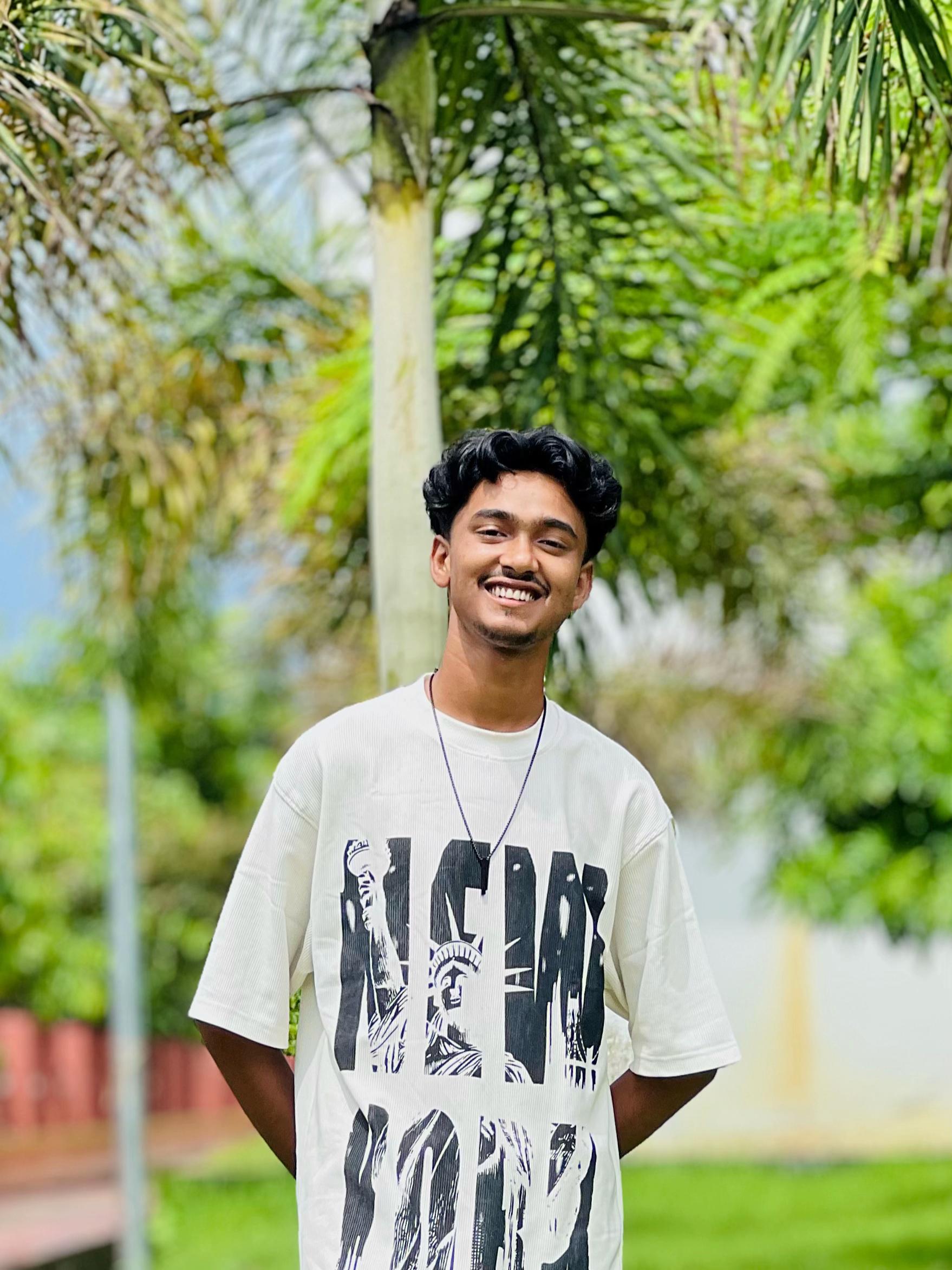@বা দ শা 😎