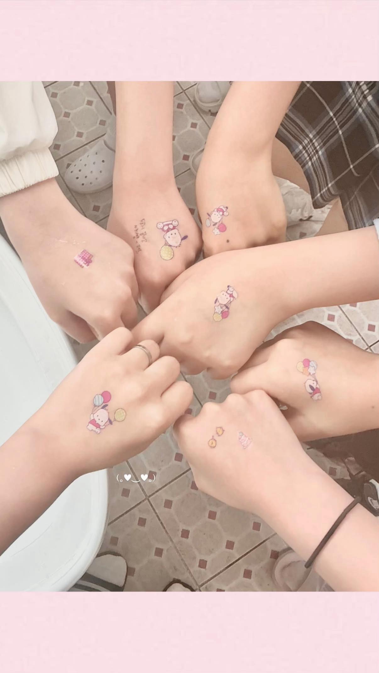 @윤