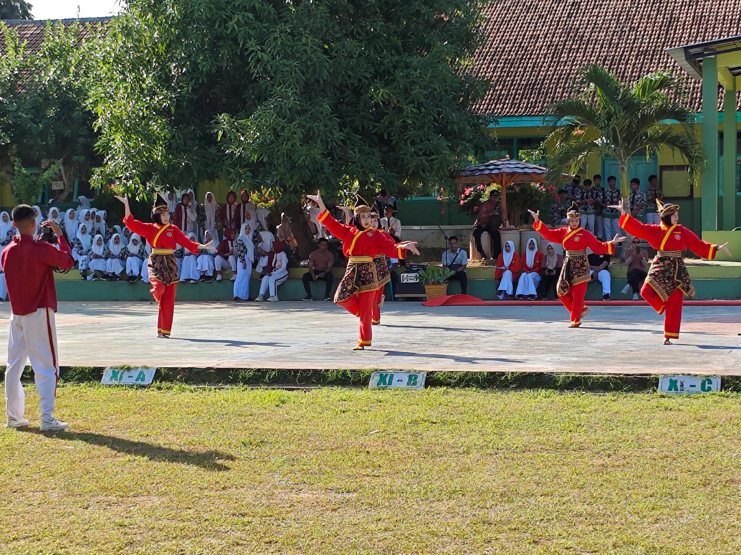 @Pak Day
