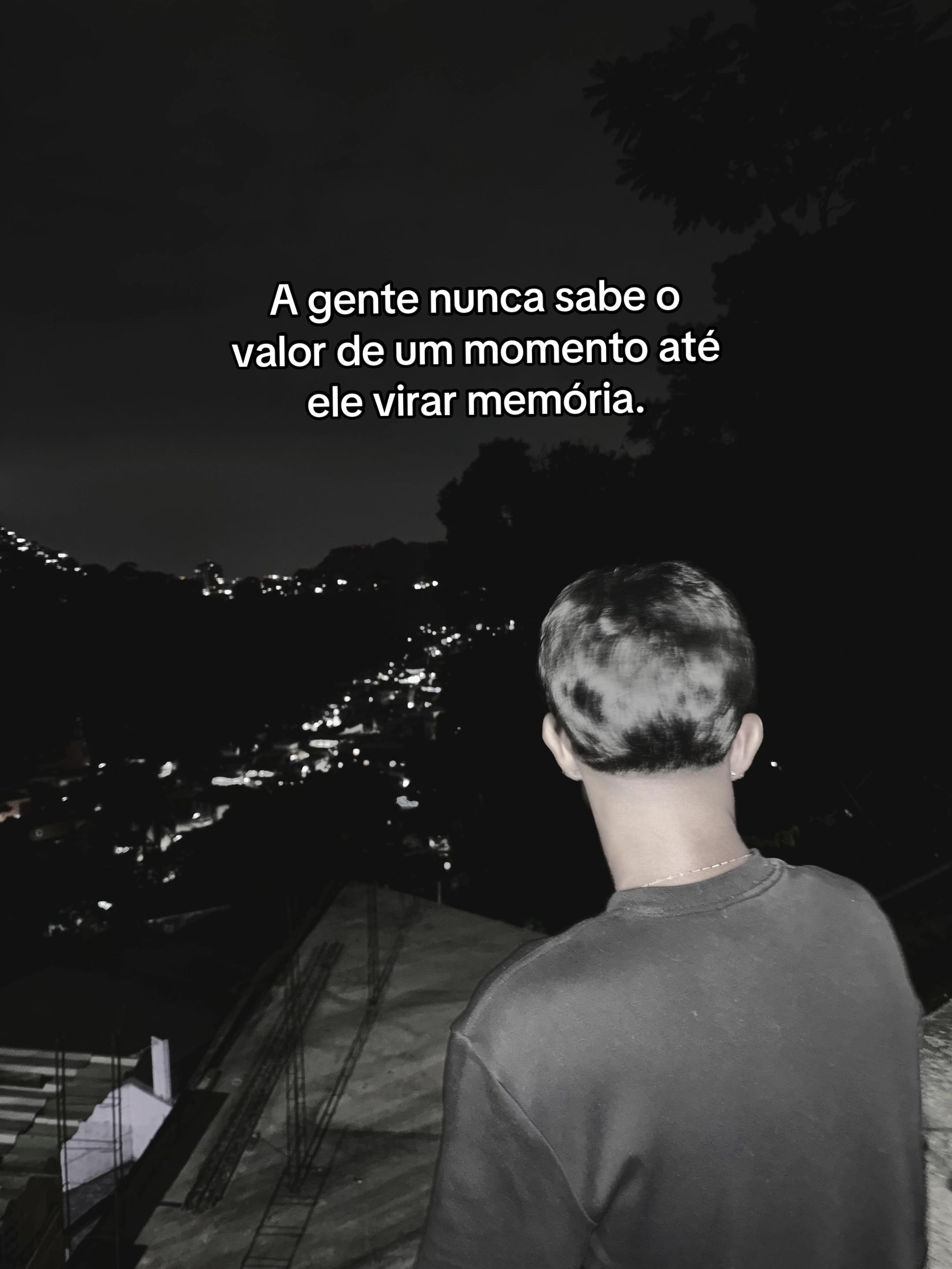 @&Eacute; o Th