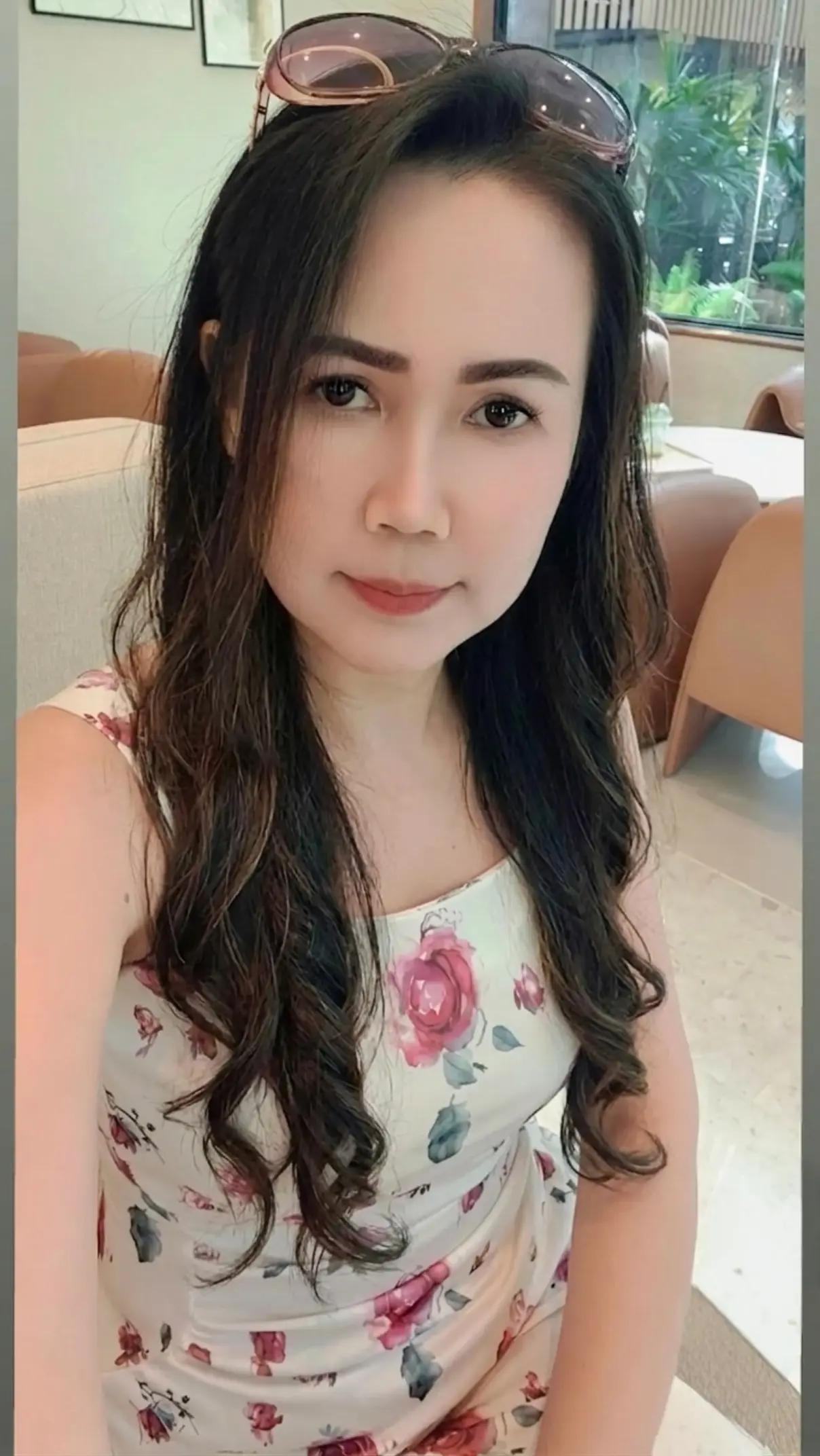 @oil🌿💚ผู้หญิงยิ้มยาก☘️💚