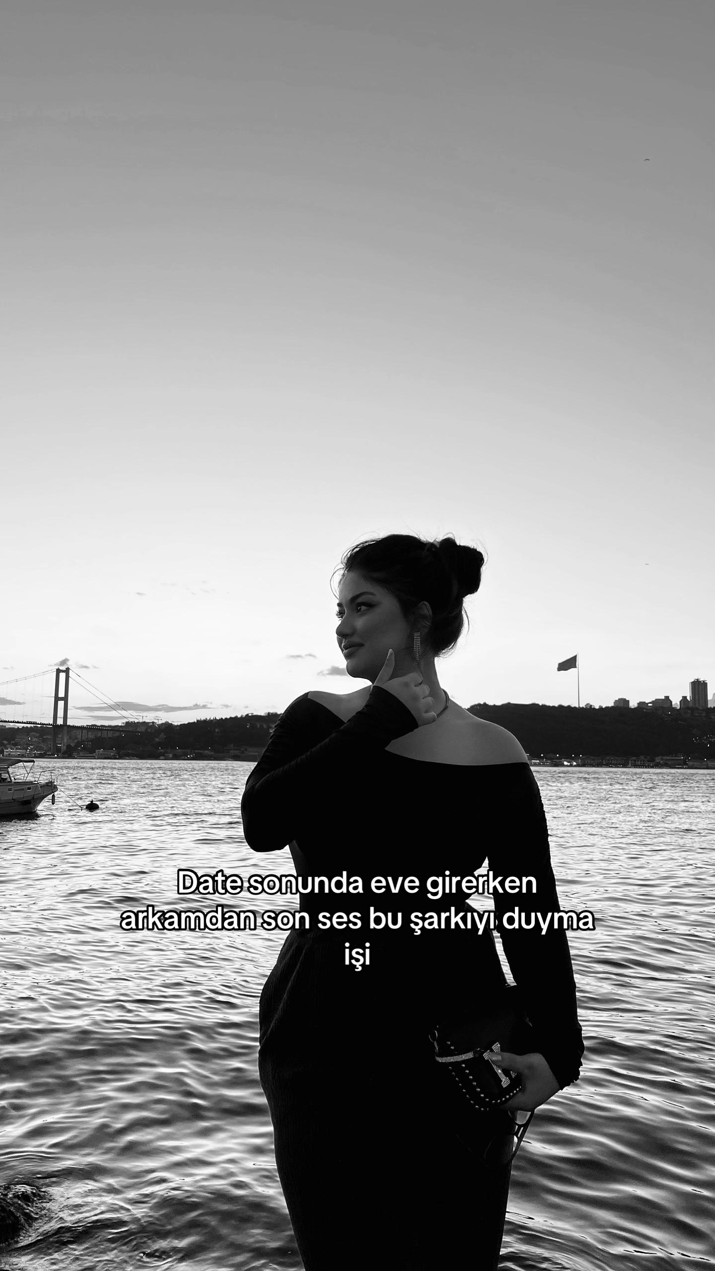 @ℳℰℒℐ̇𝒦ℰ