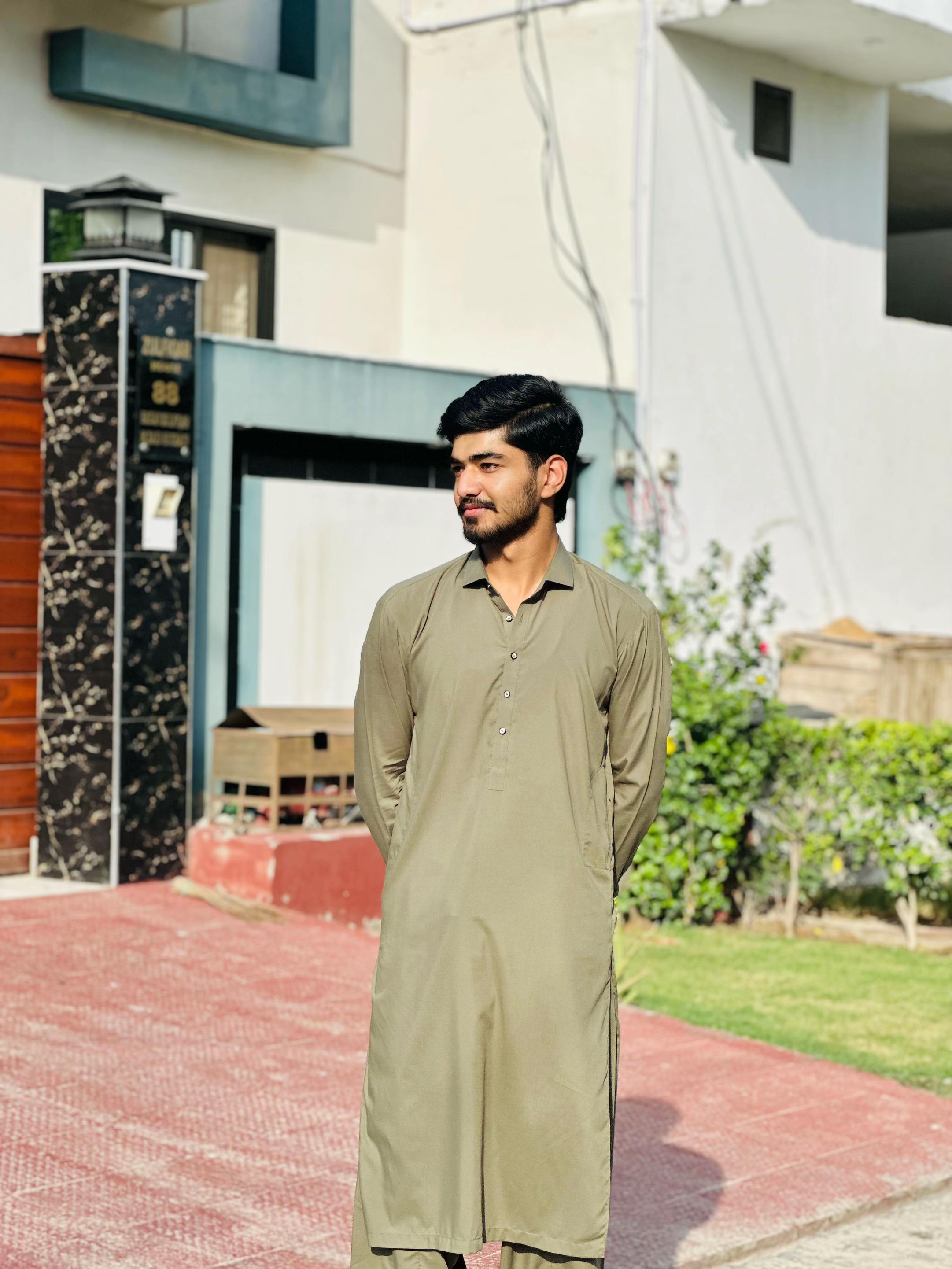 @راغب علی ❓