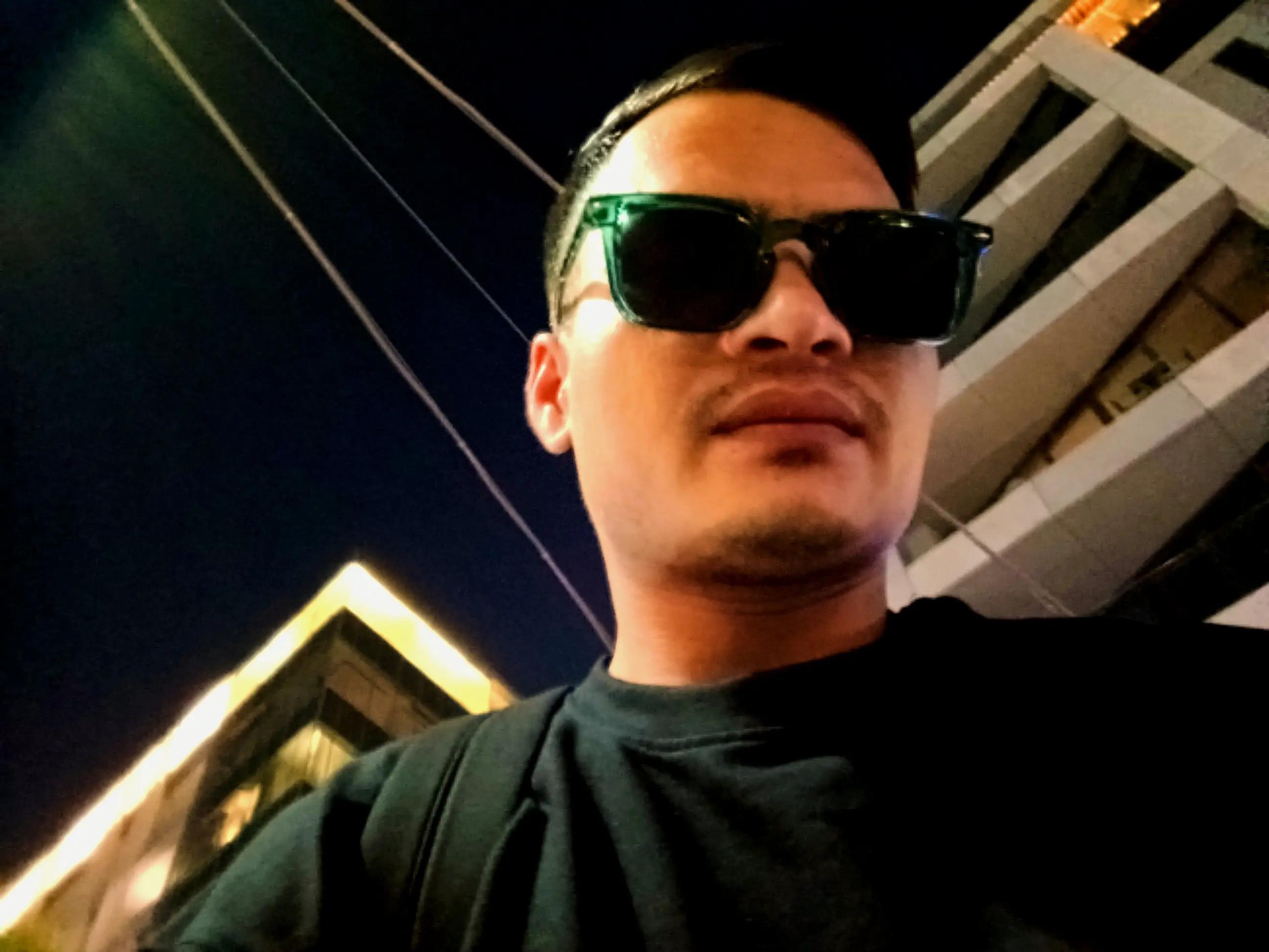 @Mr Guju Guju🇳🇵🇦🇪