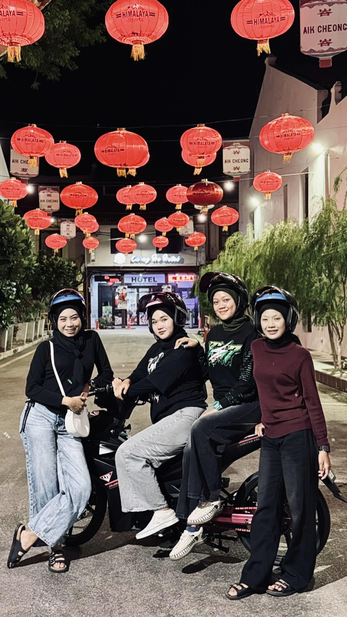 @bukan liyaa