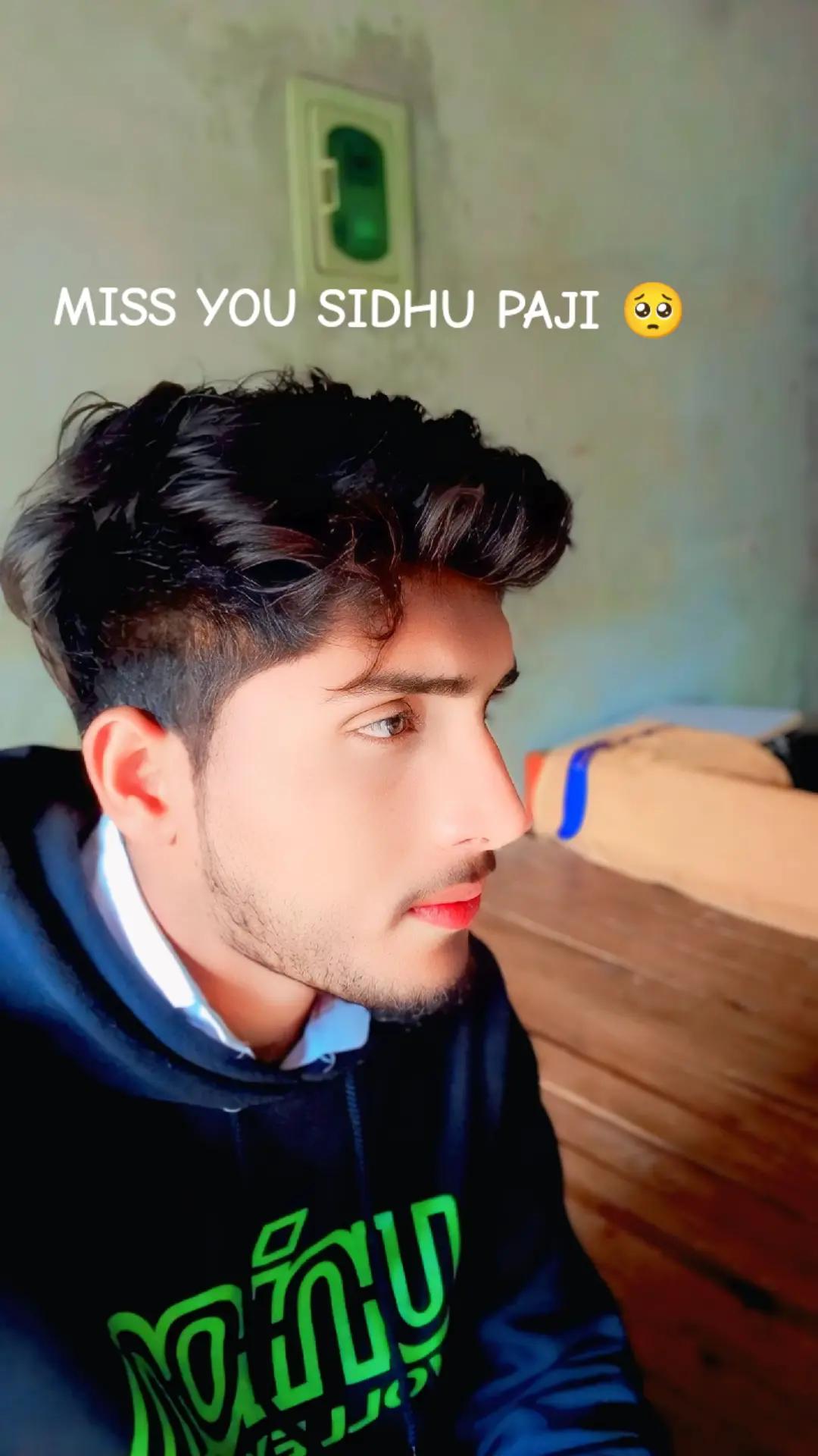 @♛ 𝑨𝑾𝑨𝑰𝑺 𝑲𝑯𝑶𝑲𝑯𝑨𝑹 ♛