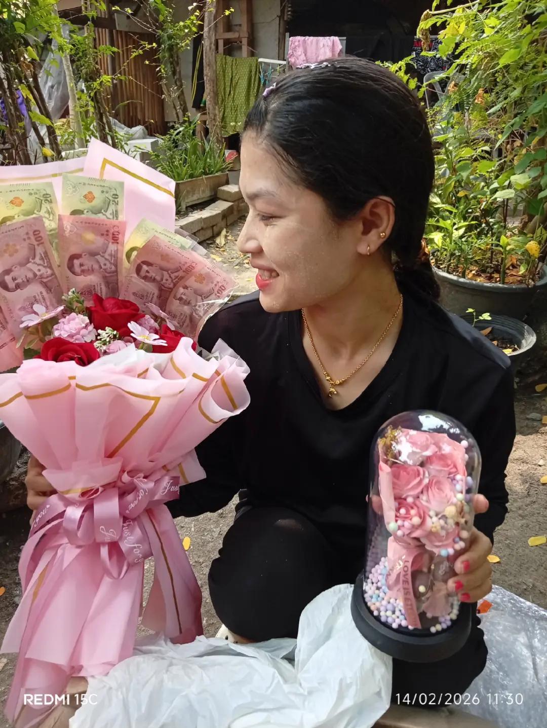 @မောင်ဝင်းထွန်းရဲ့မိန်းမိန်း🫶