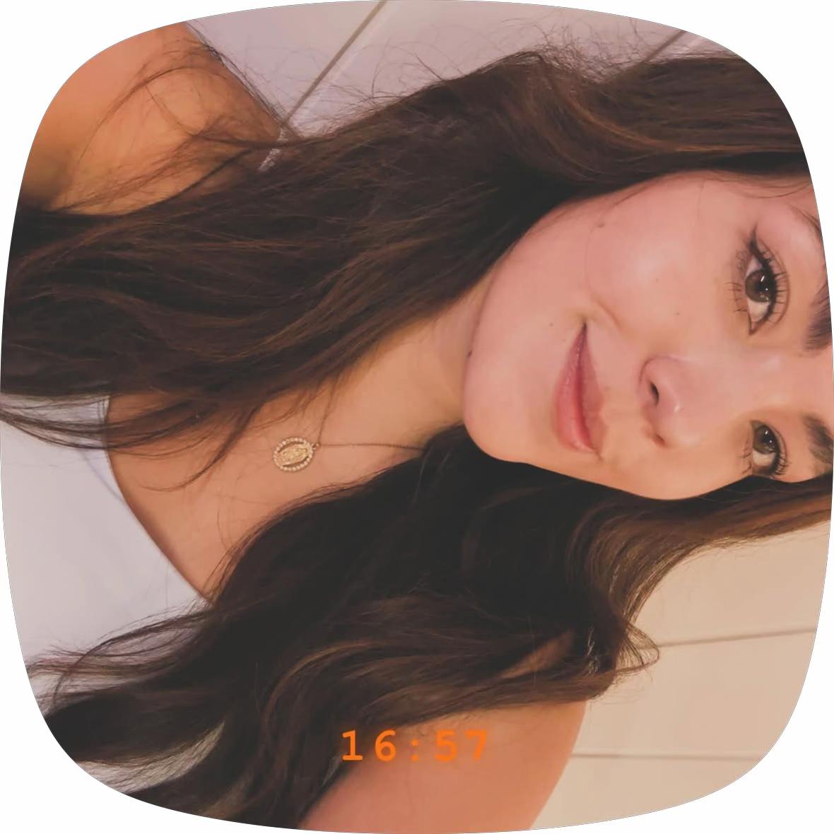 @Valerie🧸🌸