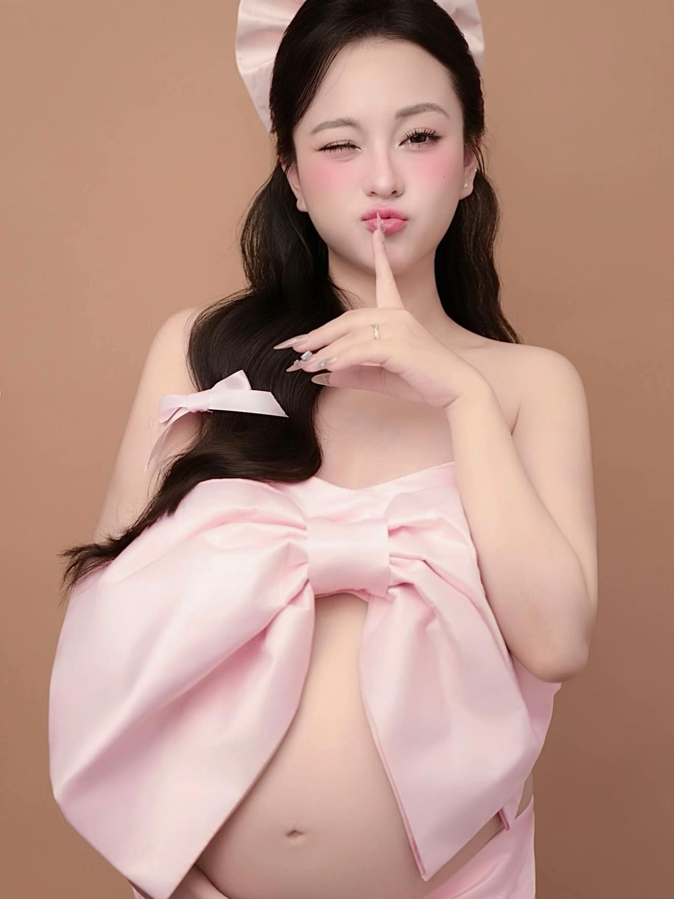 @Ti&ecirc;n Shi